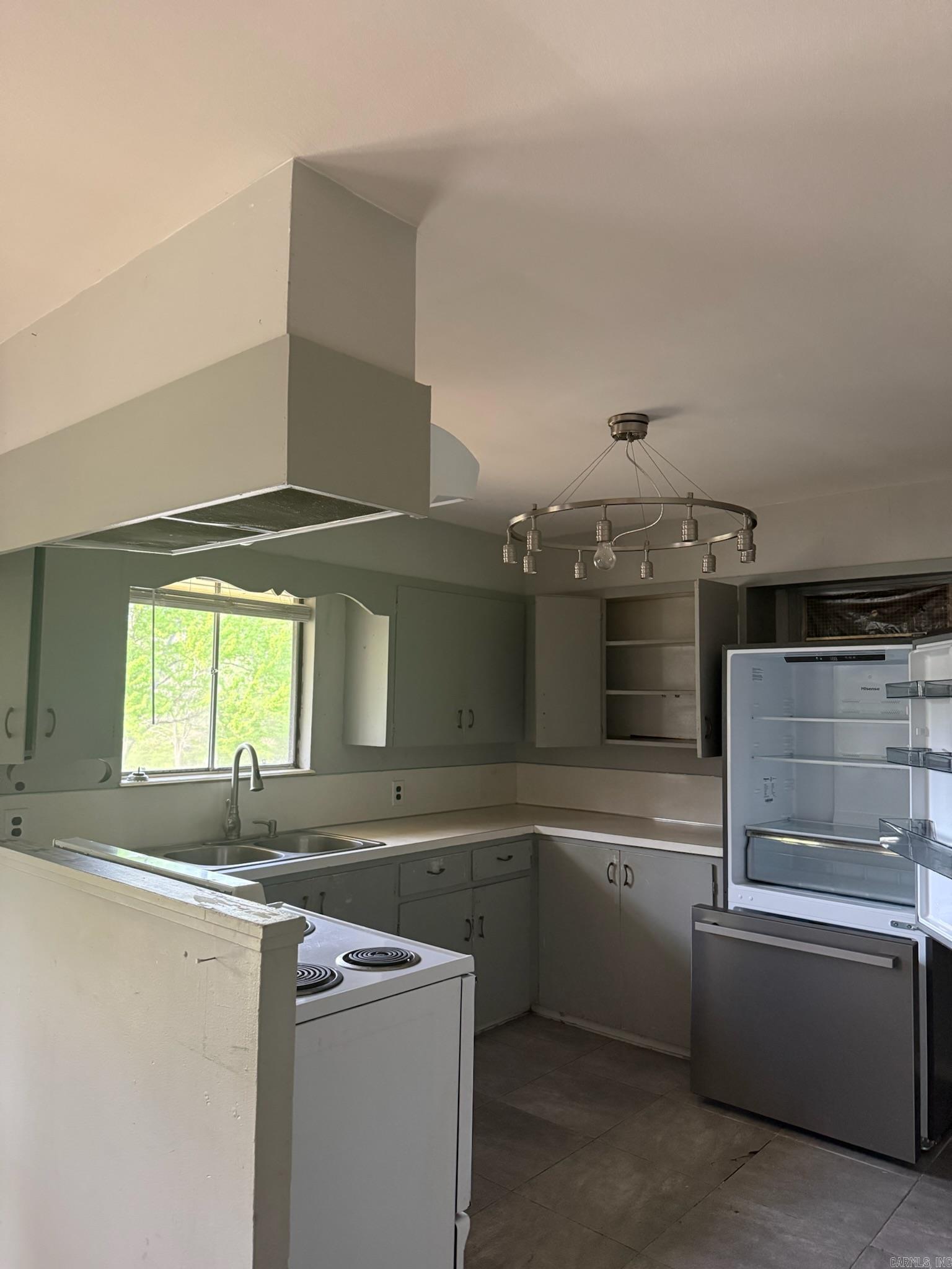 Moore & Case - Residential