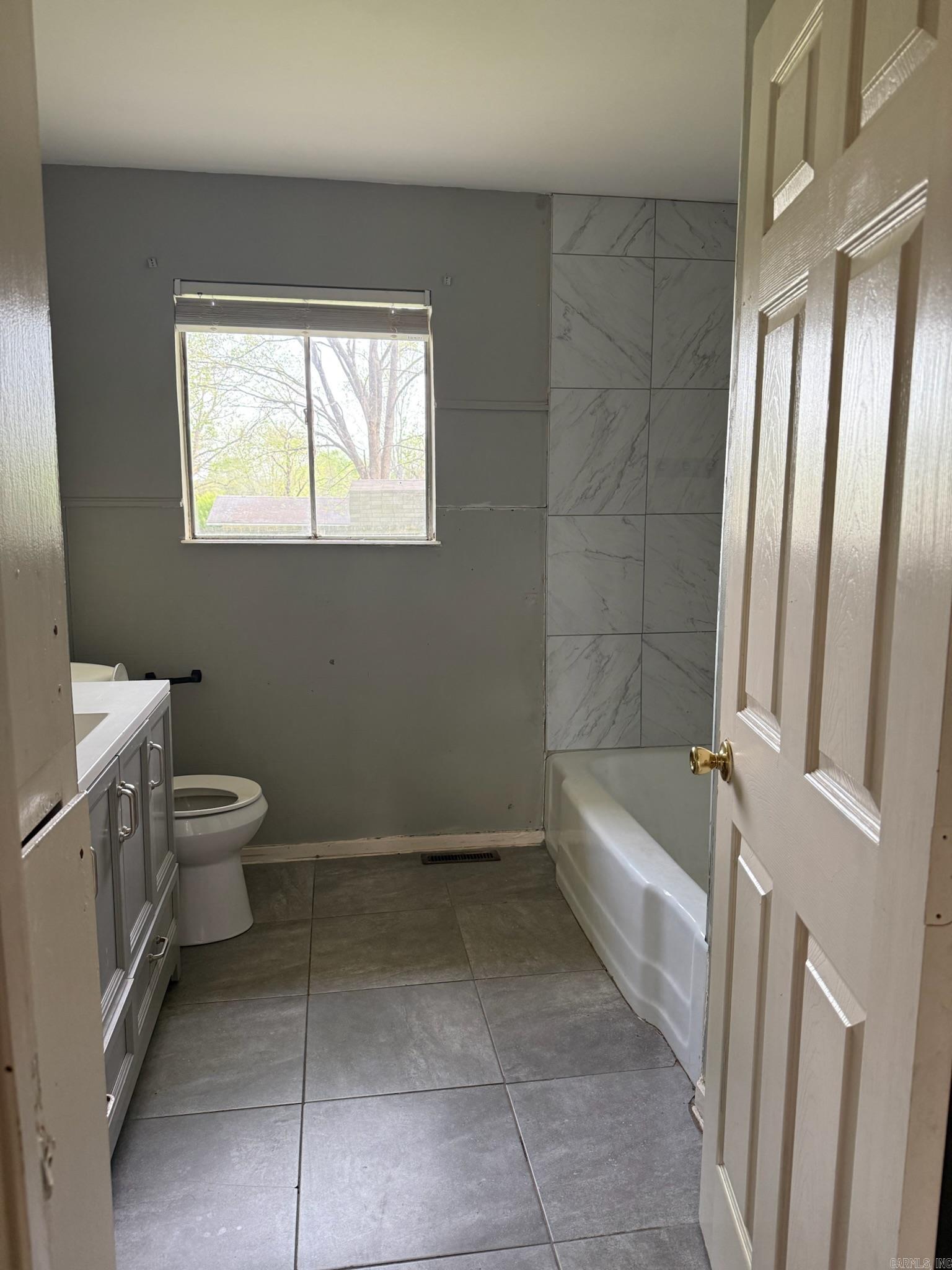 Moore & Case - Residential