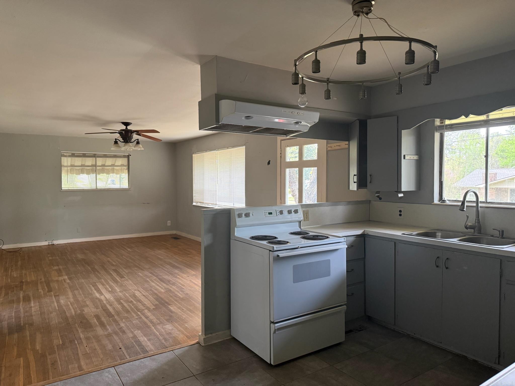 Moore & Case - Residential