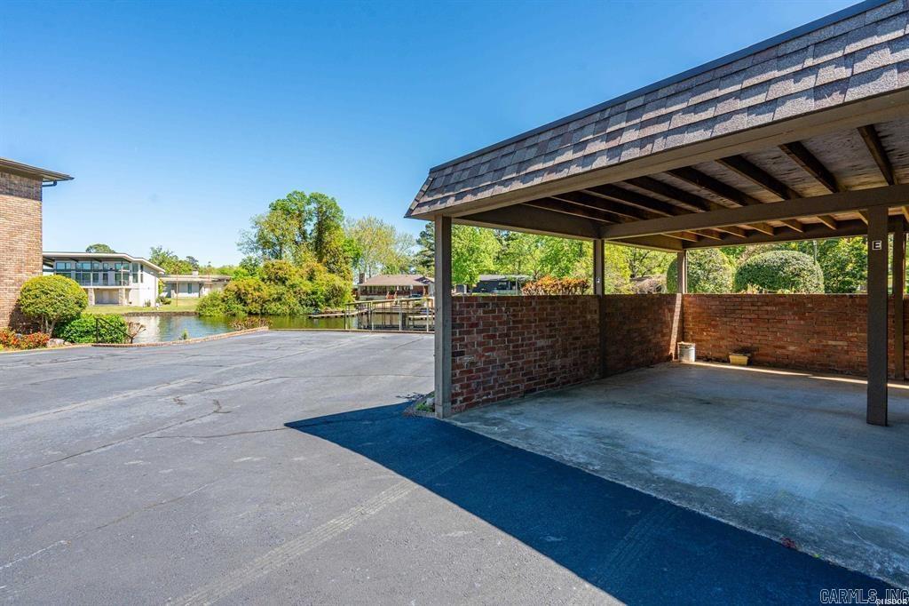 SHADOW HILL HPR - Residential