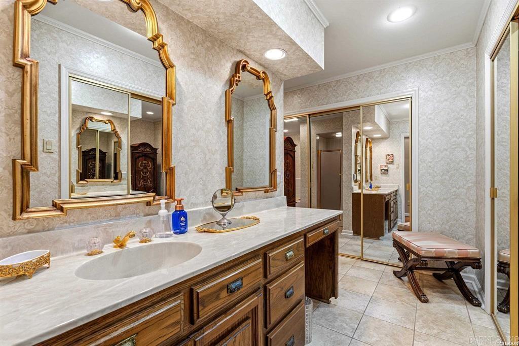 SHADOW HILL HPR - Residential