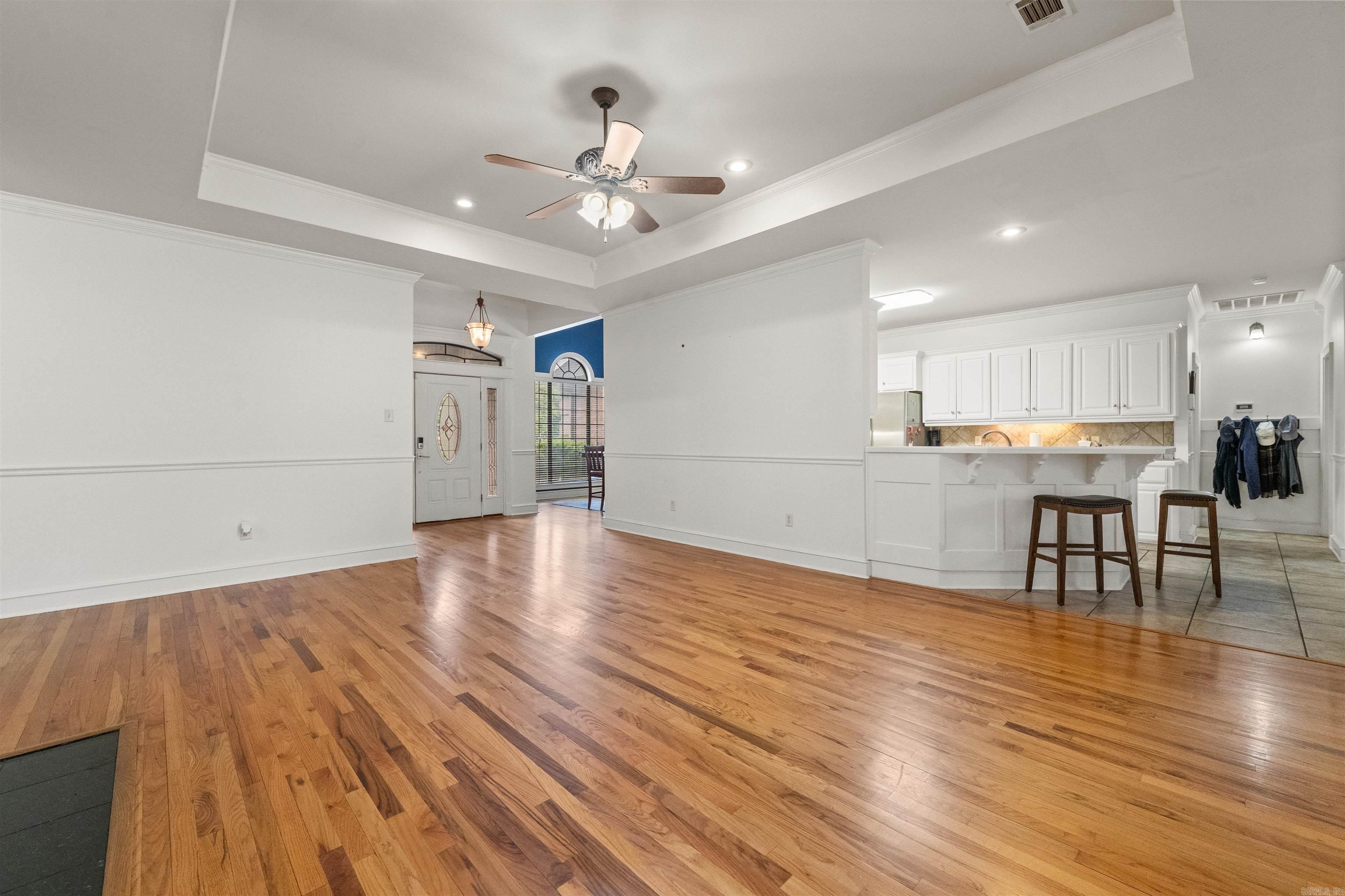 COUNTRY CLUB OF ARK THE - Residential