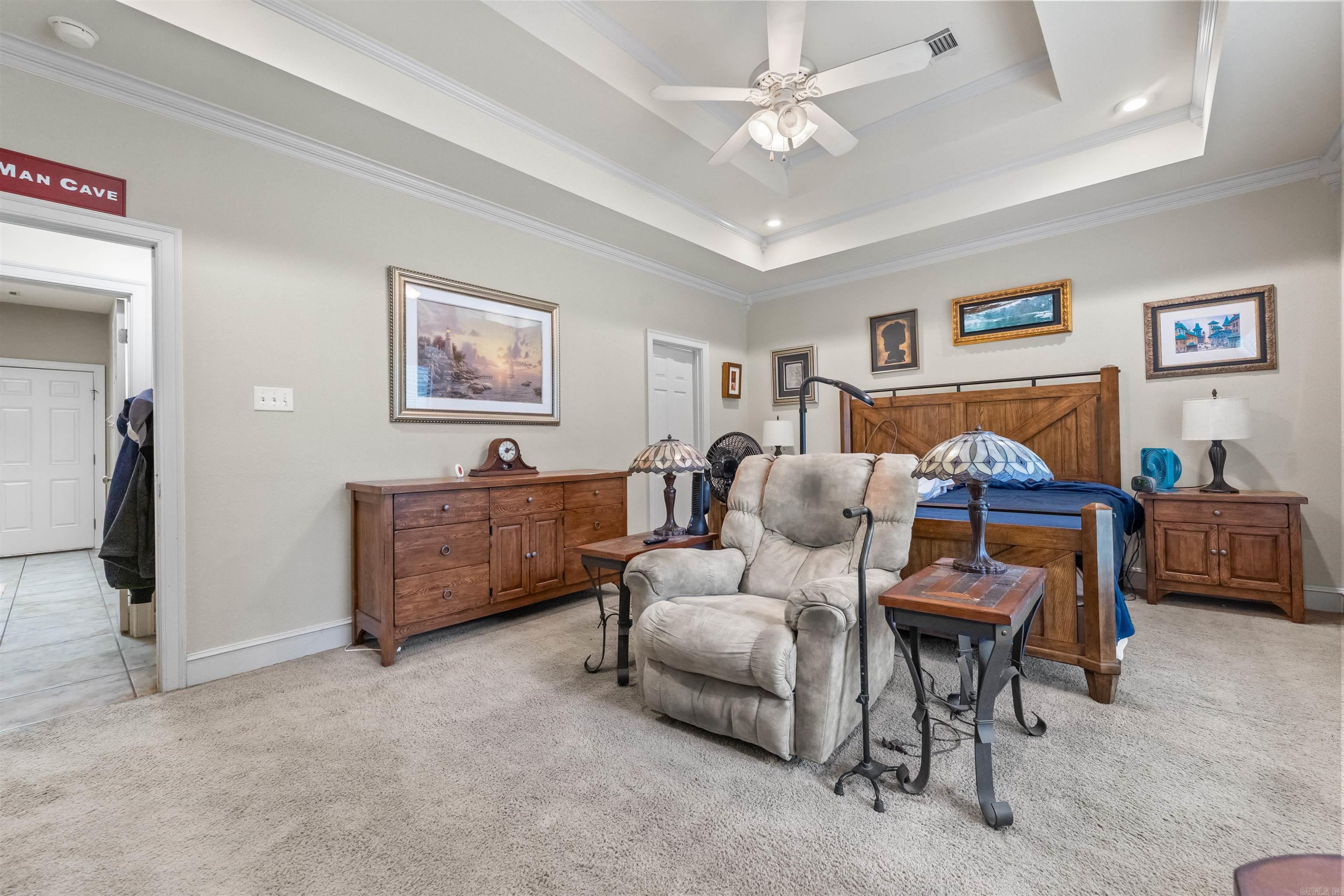 COUNTRY CLUB OF ARK THE - Residential