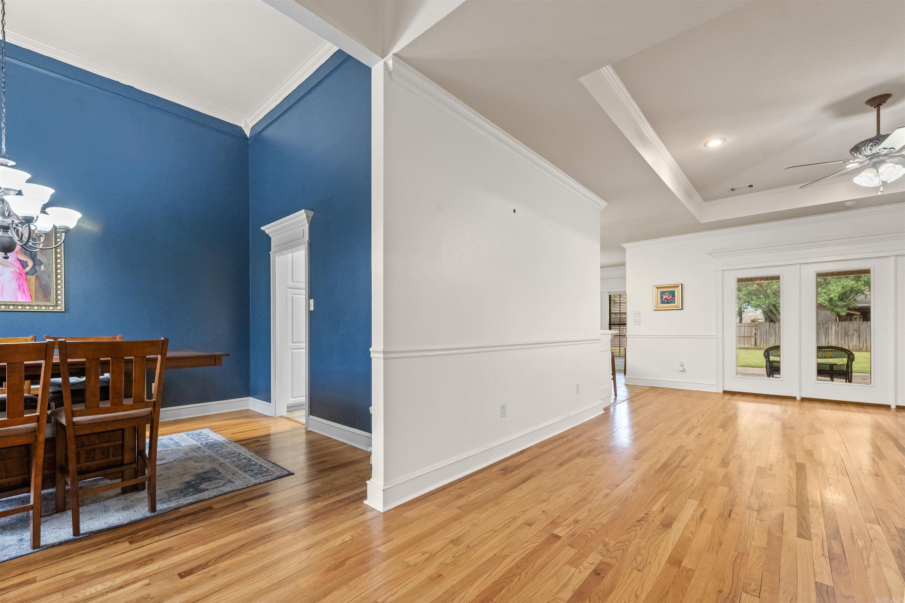 COUNTRY CLUB OF ARK THE - Residential