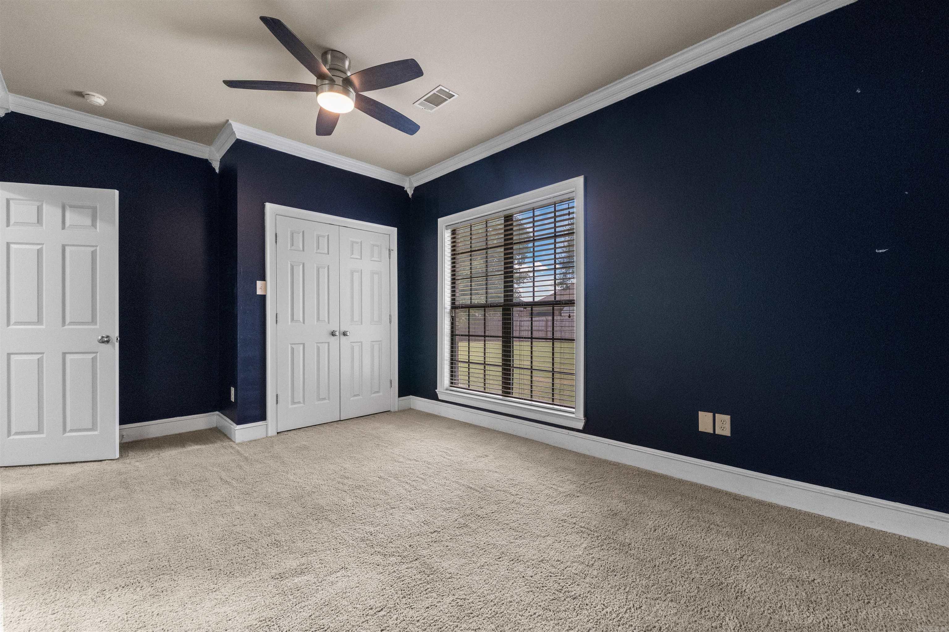 COUNTRY CLUB OF ARK THE - Residential