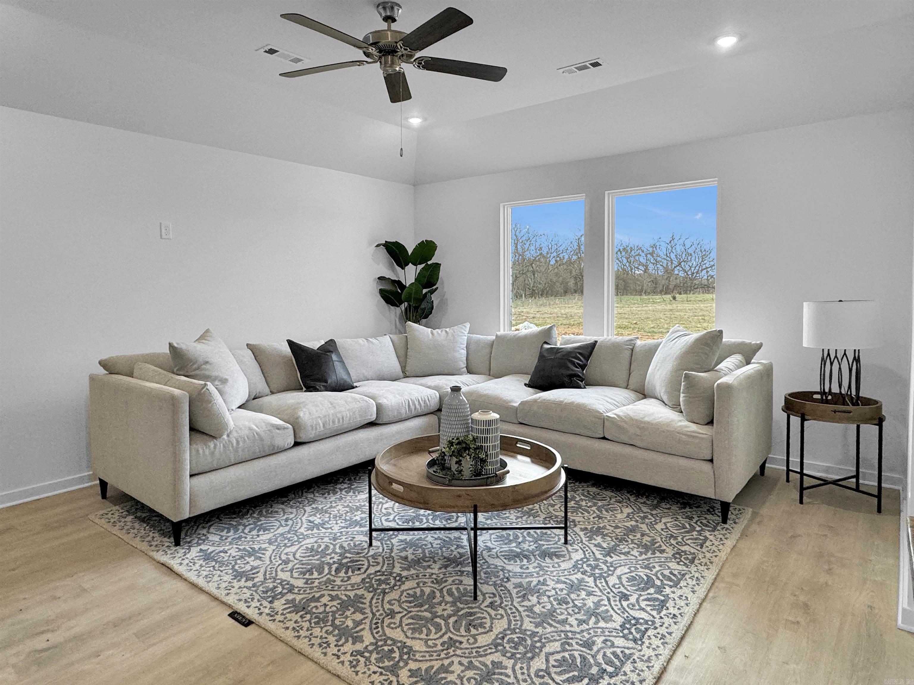 THE RESERVE AT COUNTRY CLUB PHAS - Residential