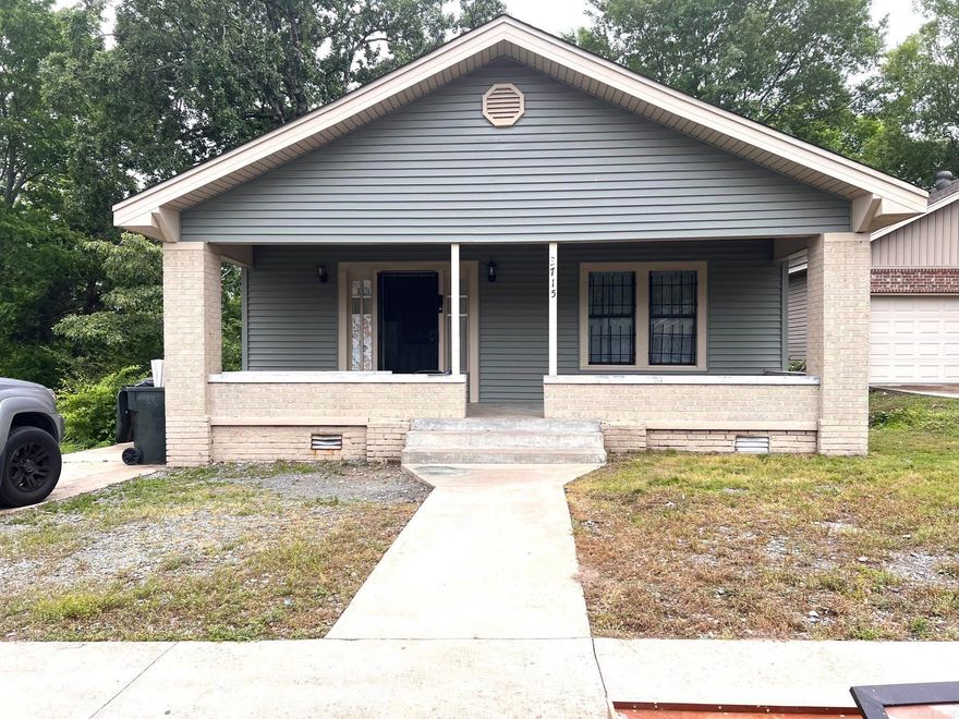 2 bedroom home in Little Rock at 3715 W 13th Street offering 1,176 sqft of living space. This 2 bedroom, 1 bath rental features a functional layout with defined living, kitchen, and dining areas. Interior provides practical room sizes and everyday usability. Exterior includes yard space for general use. This 2 bedroom home in Little Rock delivers straightforward rental living with efficient space and layout.
