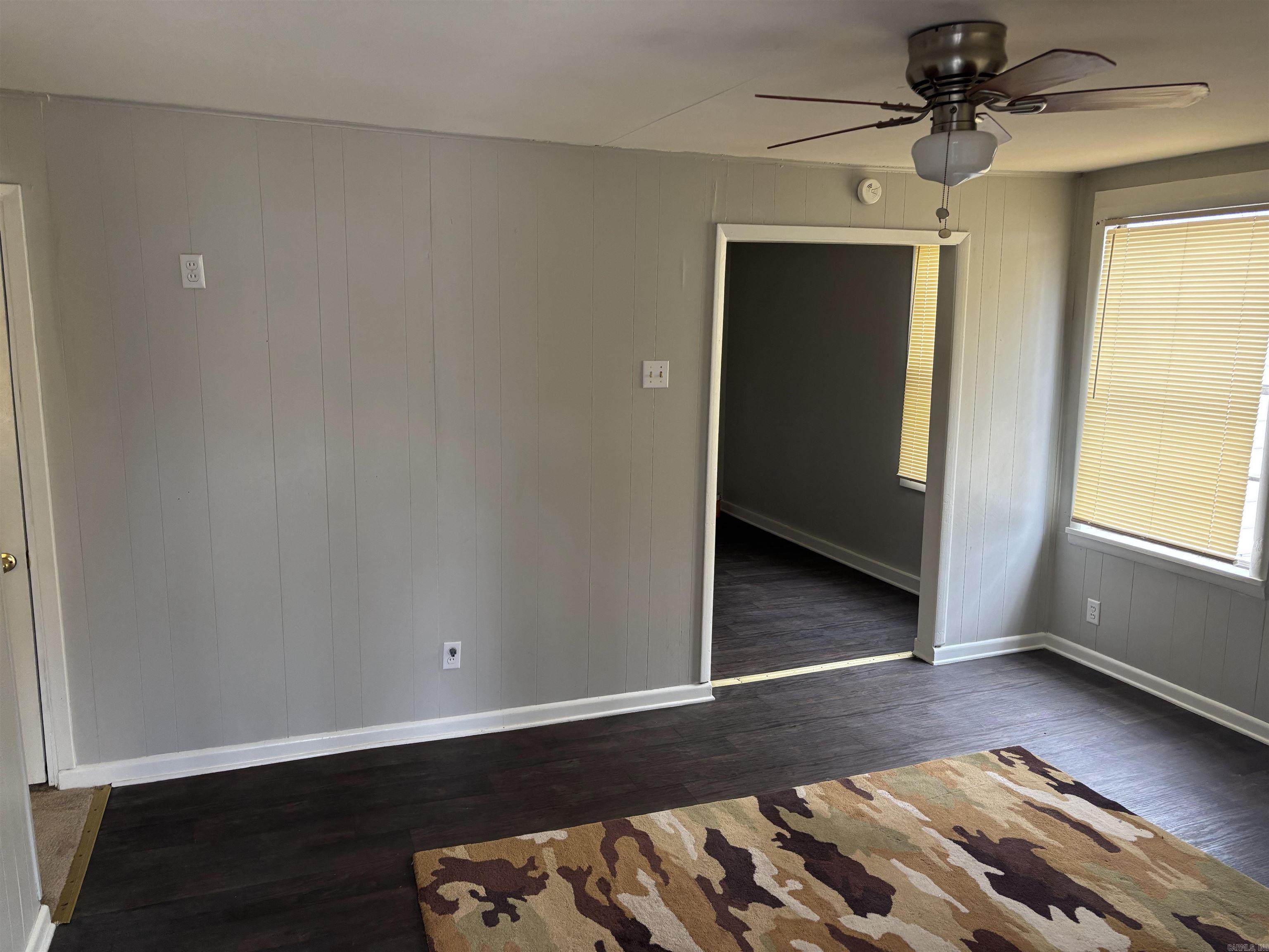 SUNNYSIDE HILLS ADDN TO JACK - Residential