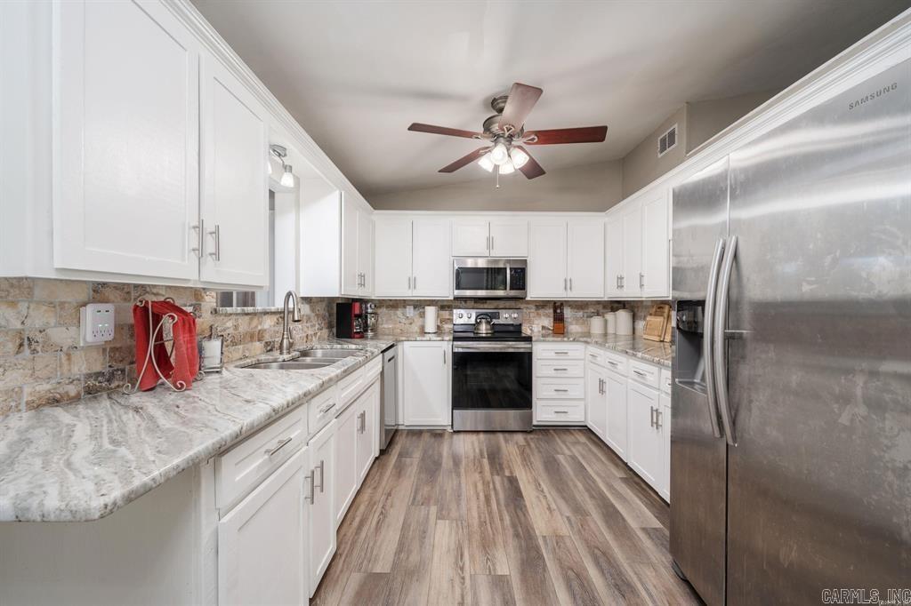 DIAMONDHEAD - Residential