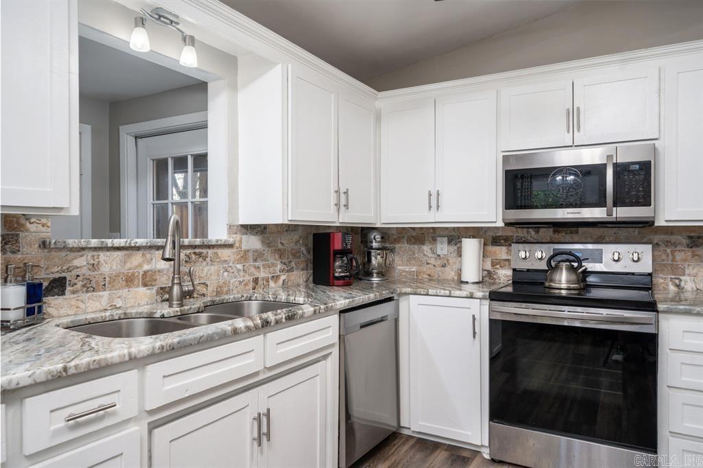 DIAMONDHEAD - Residential