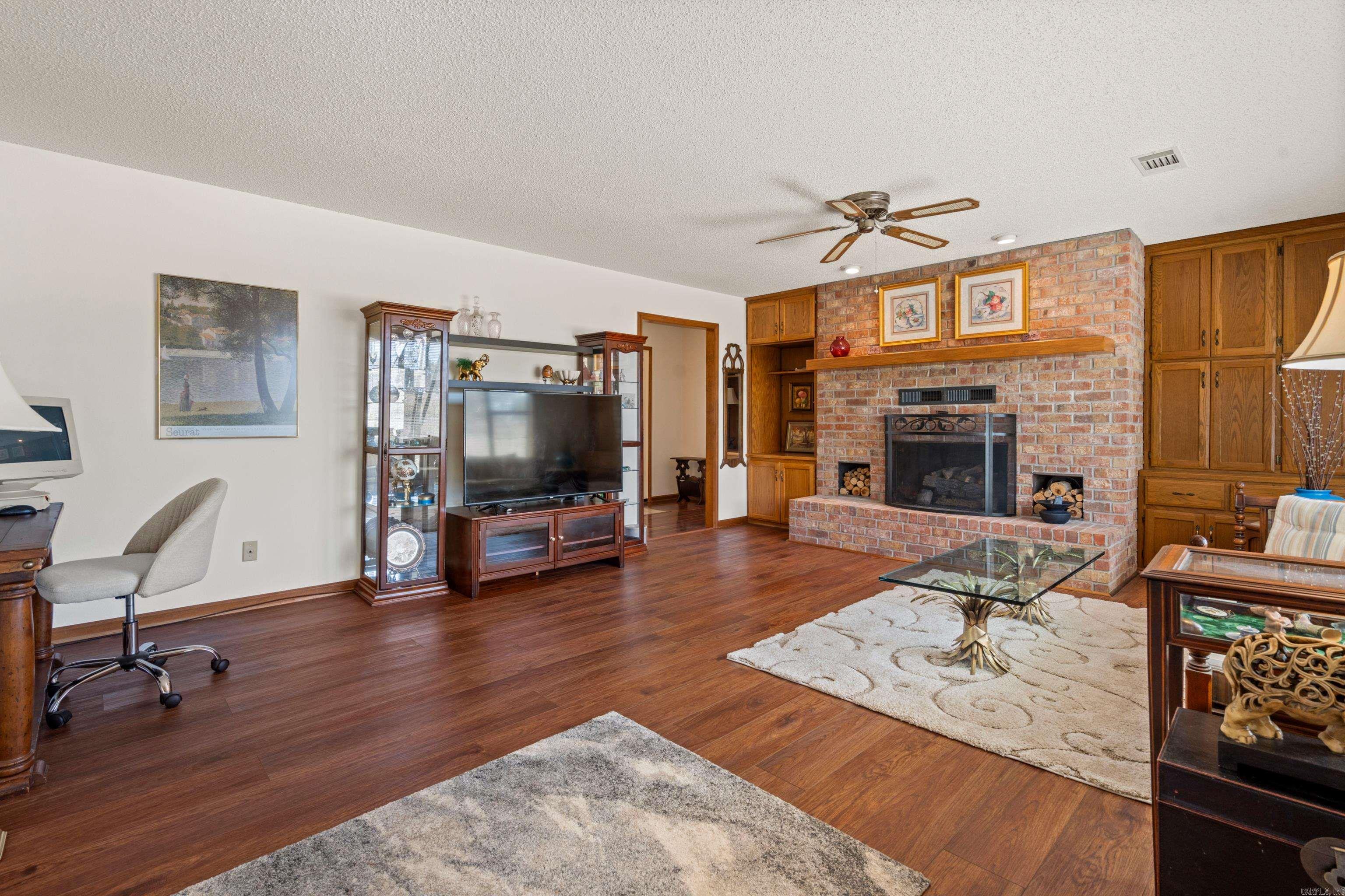 Emerald Pines Estates - Residential