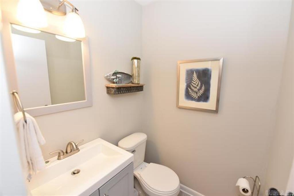 LAKEWOOD HILLS CONDO - Residential