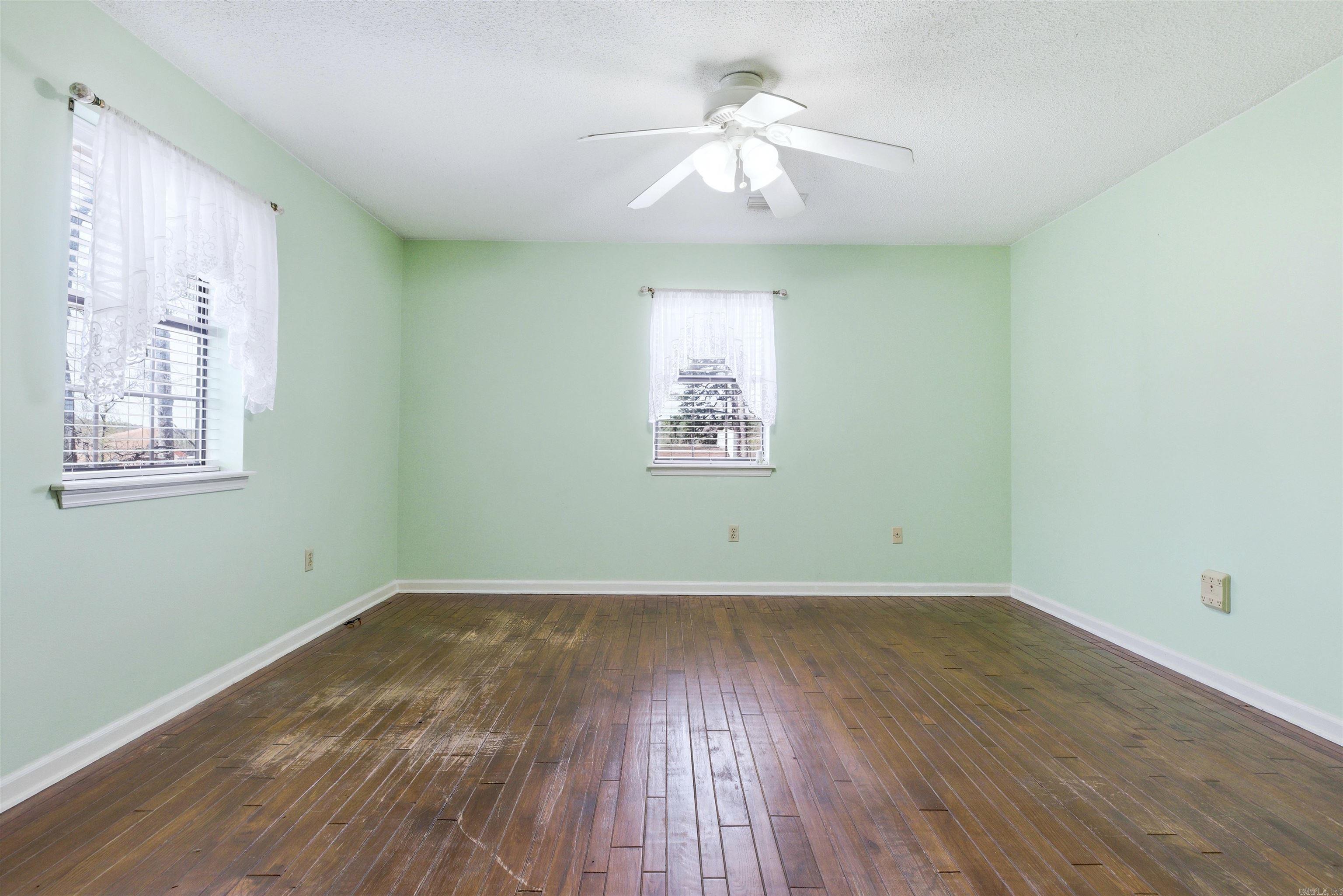 PARKWAY PLACE - Residential