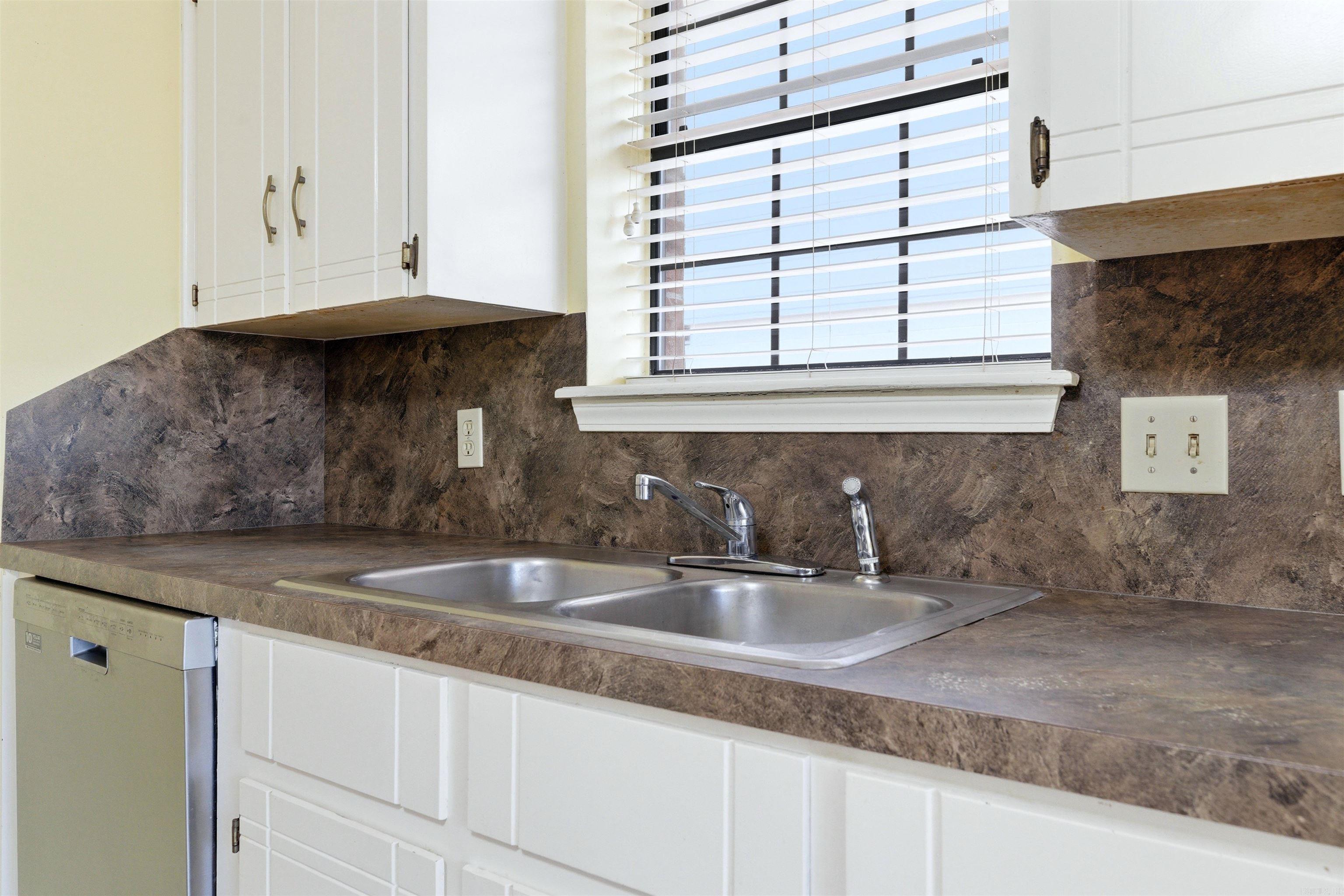 PARKWAY PLACE - Residential