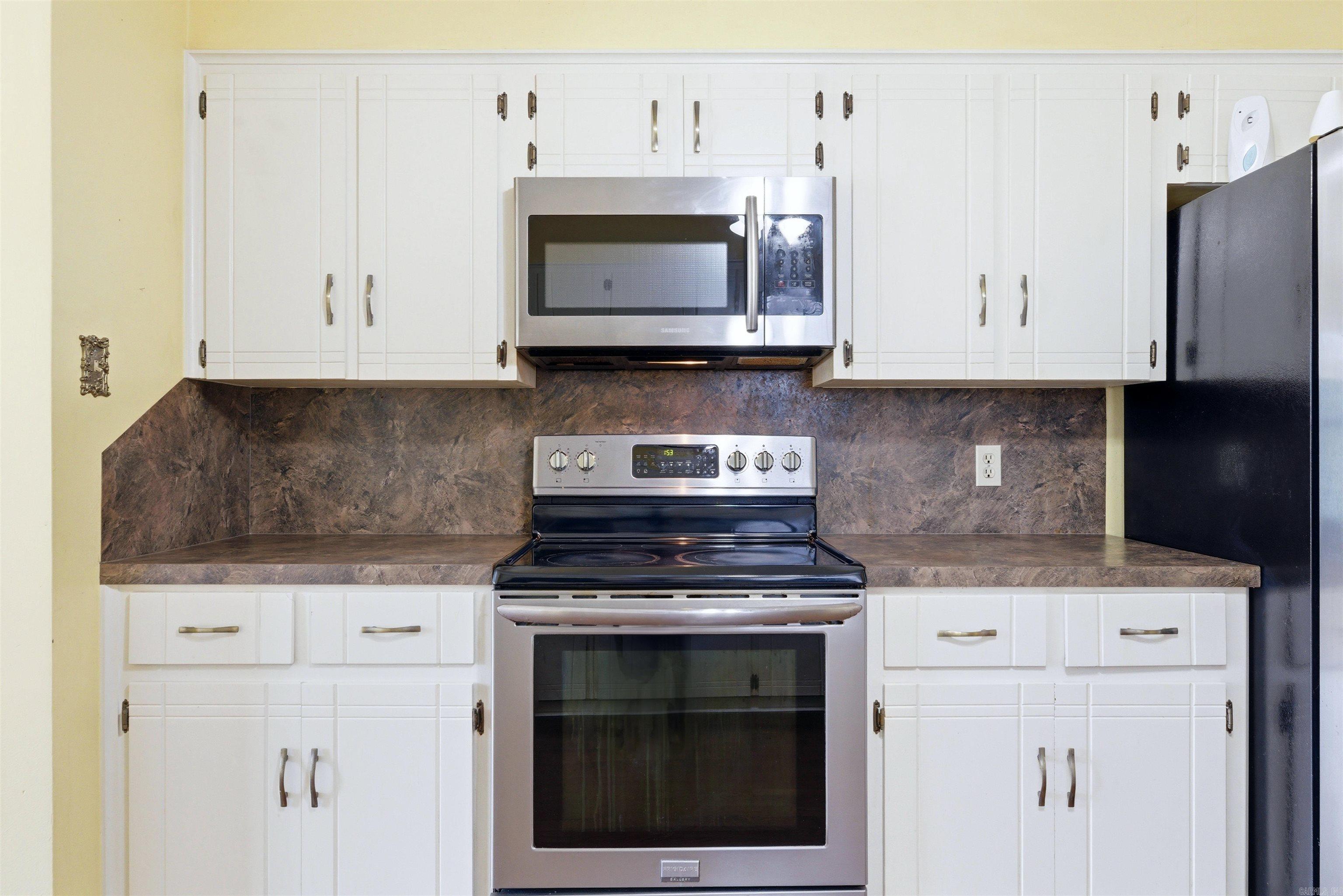 PARKWAY PLACE - Residential