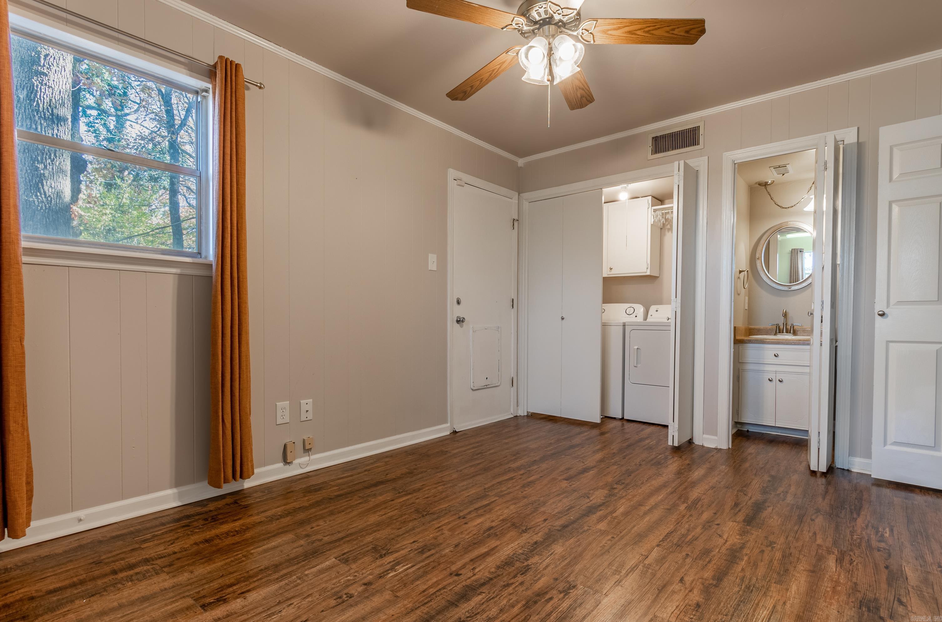 TURTLE CREEK - Residential