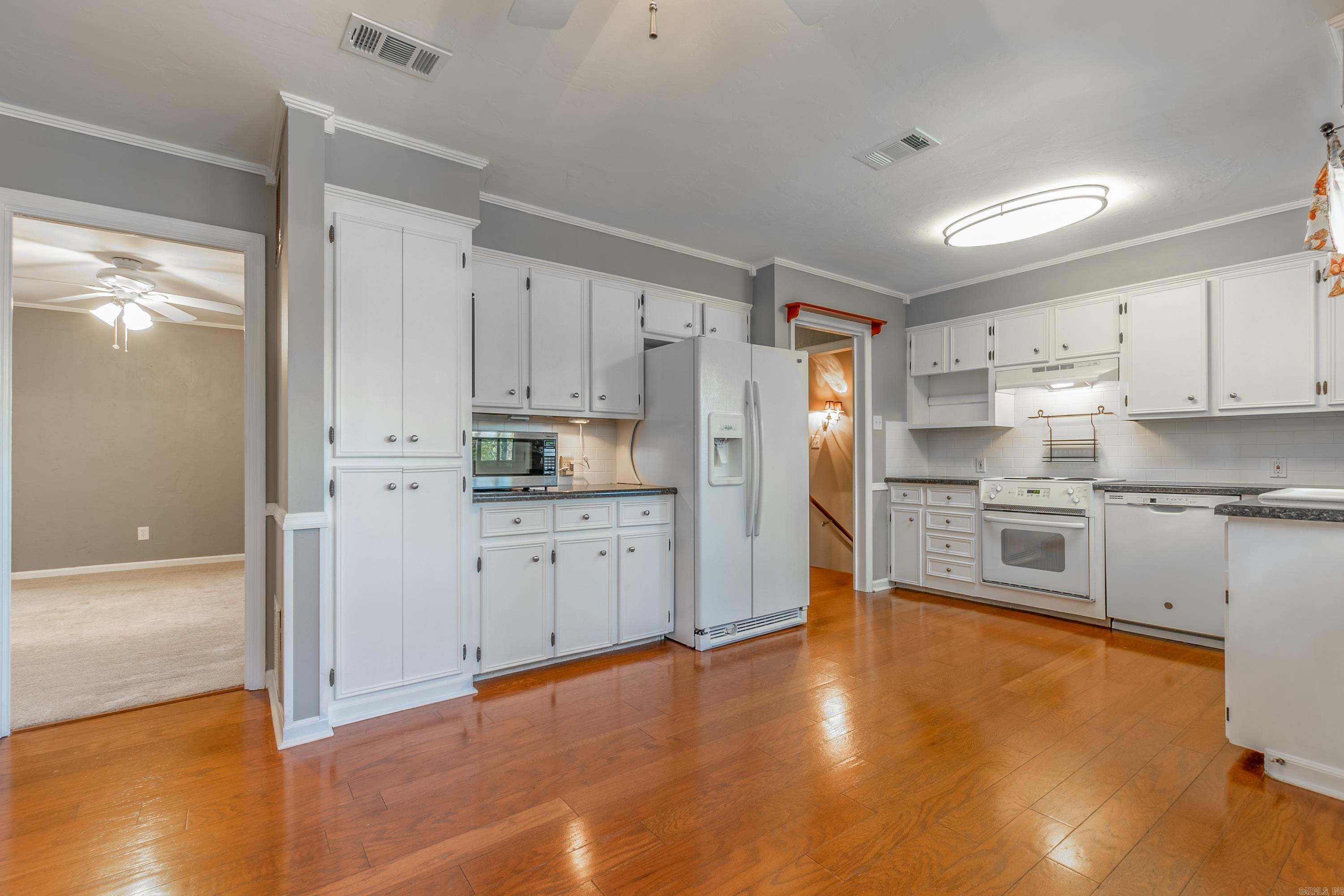 TURTLE CREEK - Residential