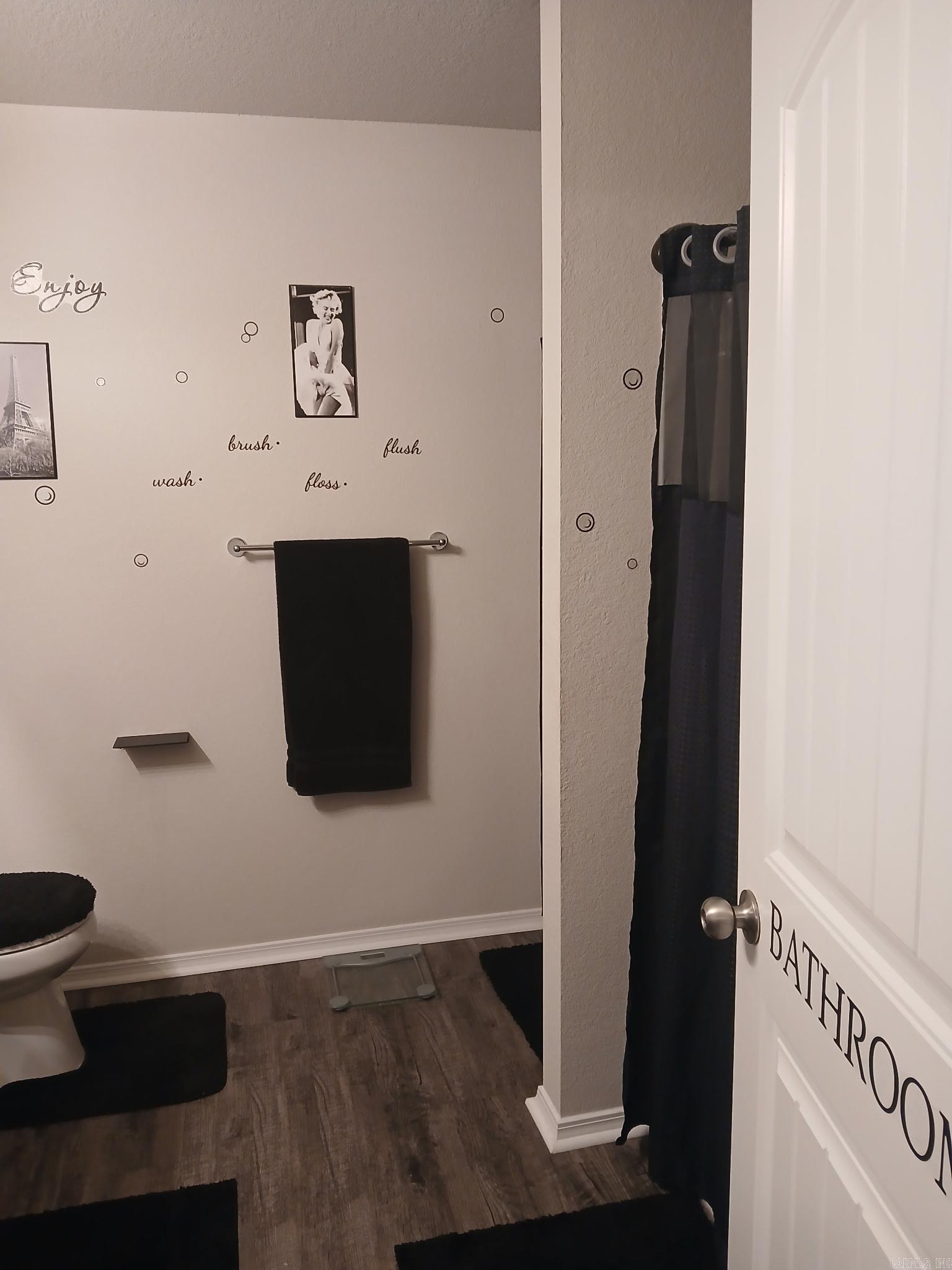 THE MEADOWS - Residential