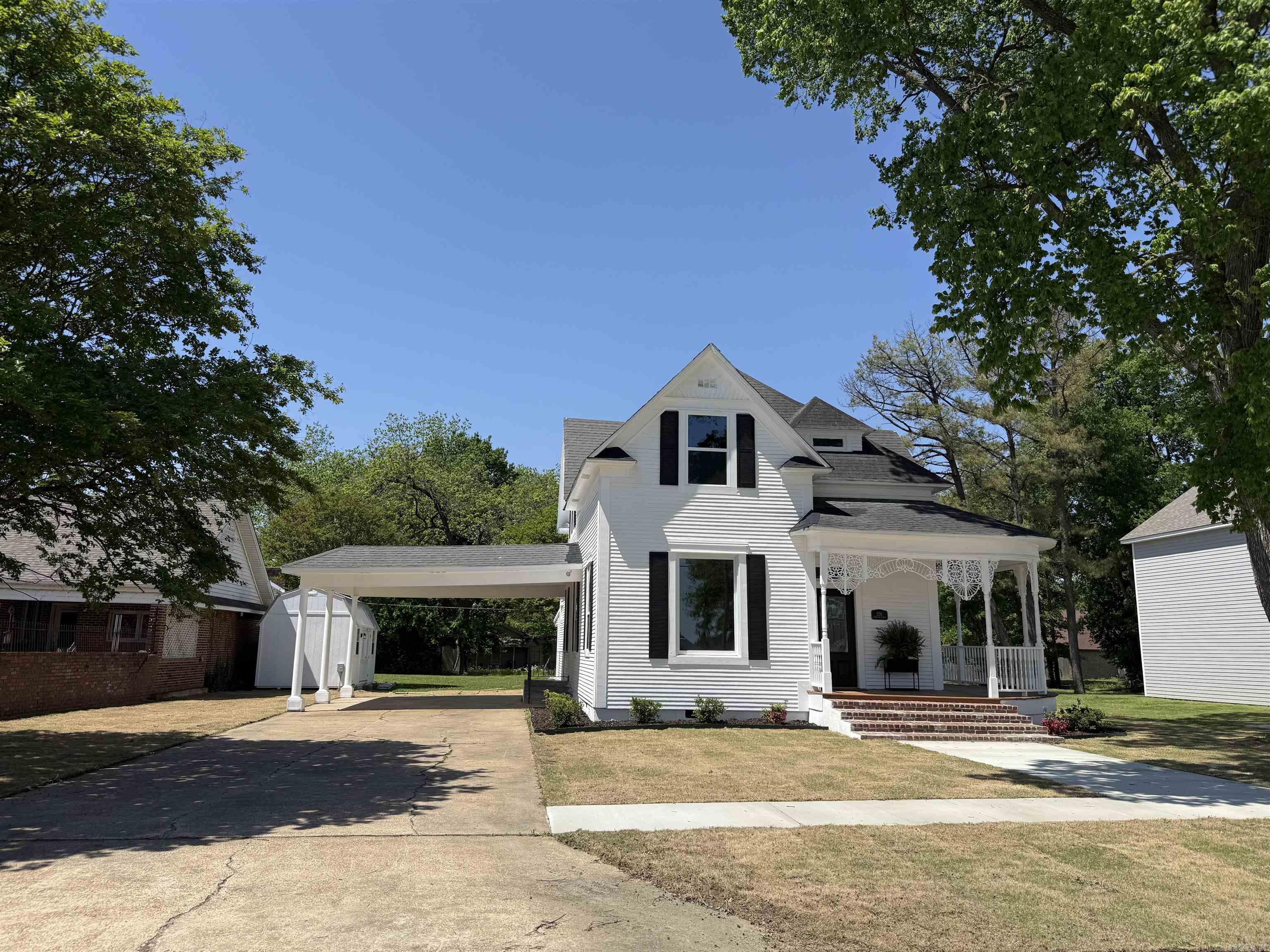 Hirschmans 1st - Residential