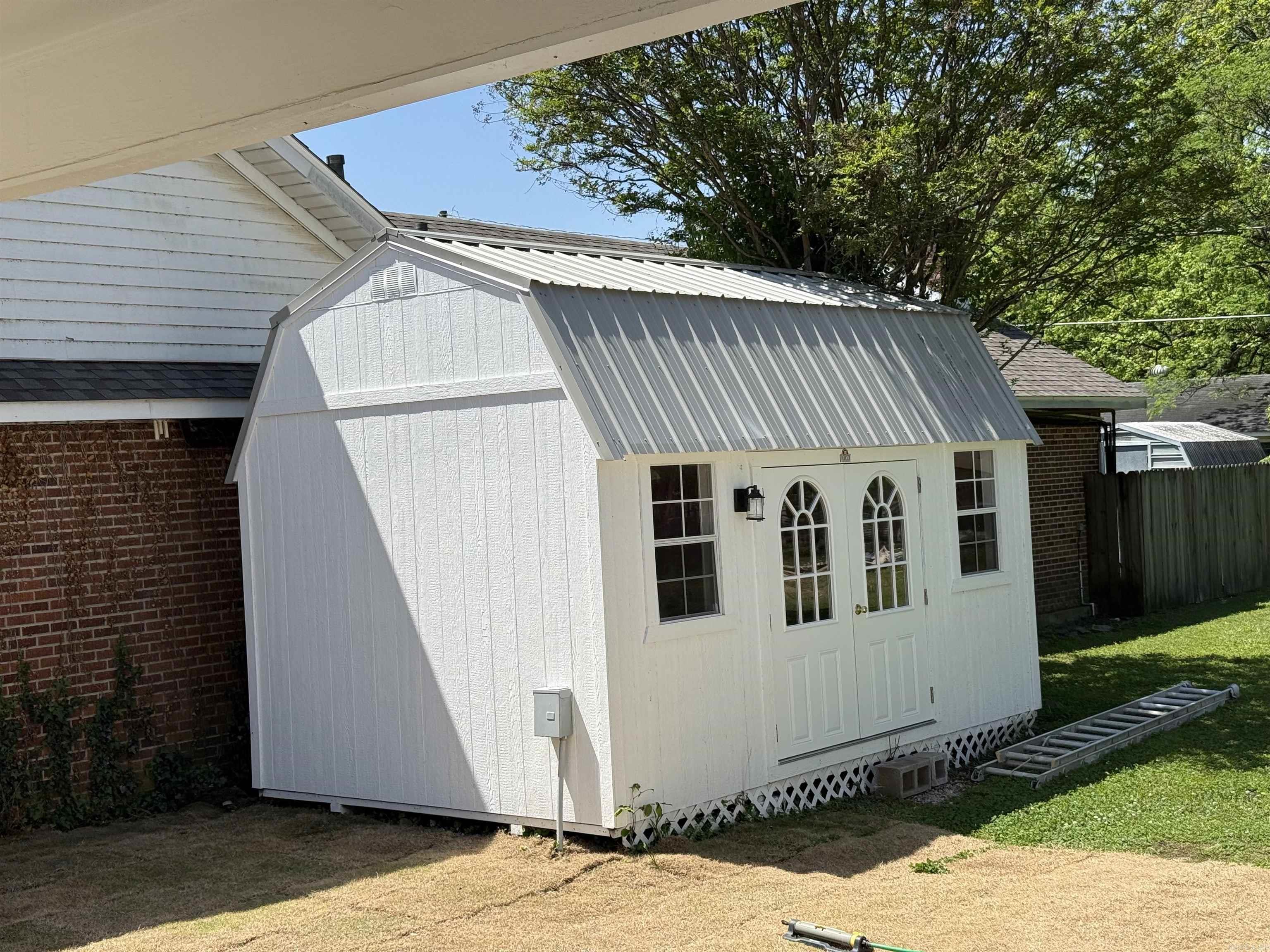 Hirschmans 1st - Residential