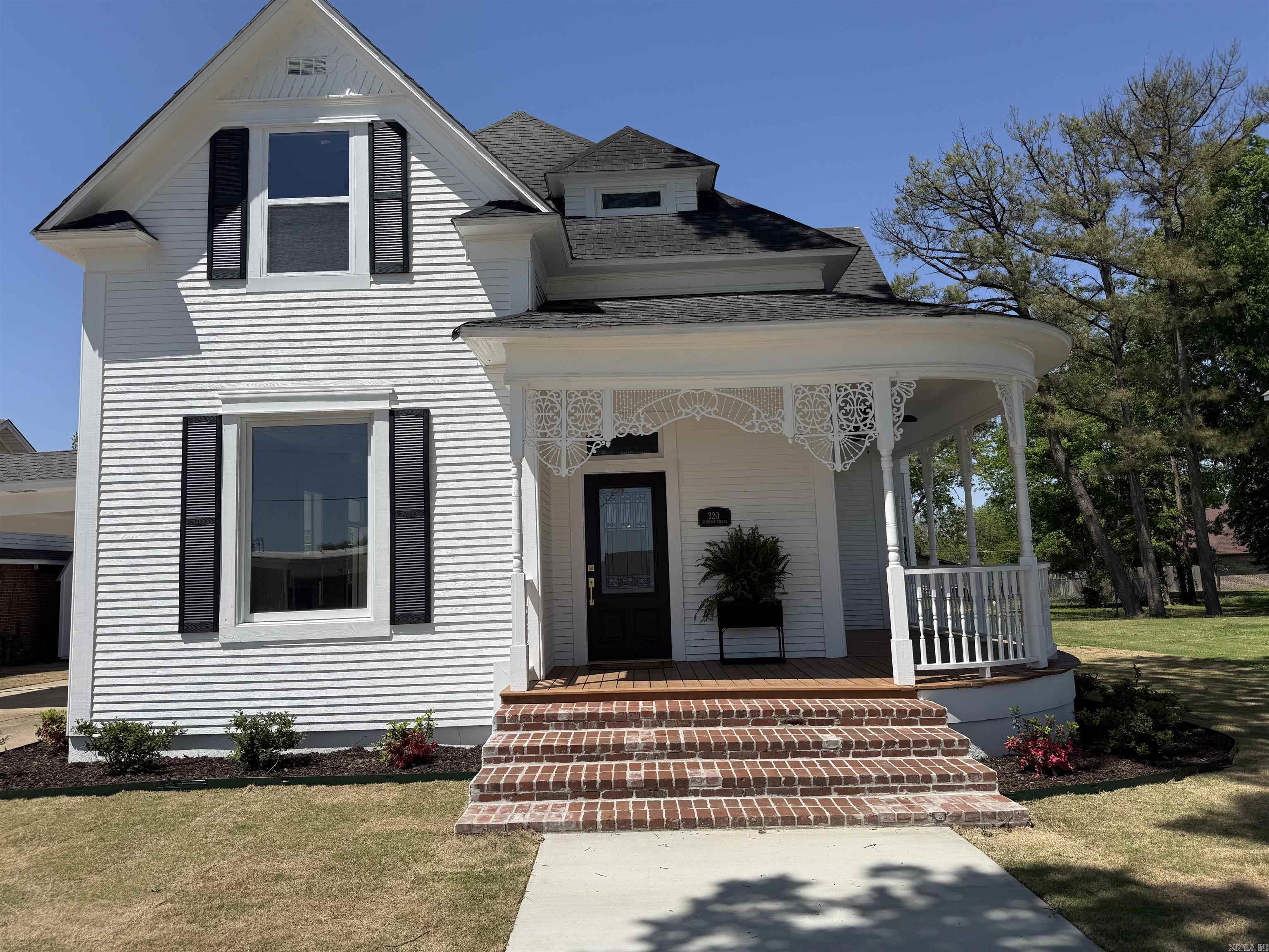 Hirschmans 1st - Residential