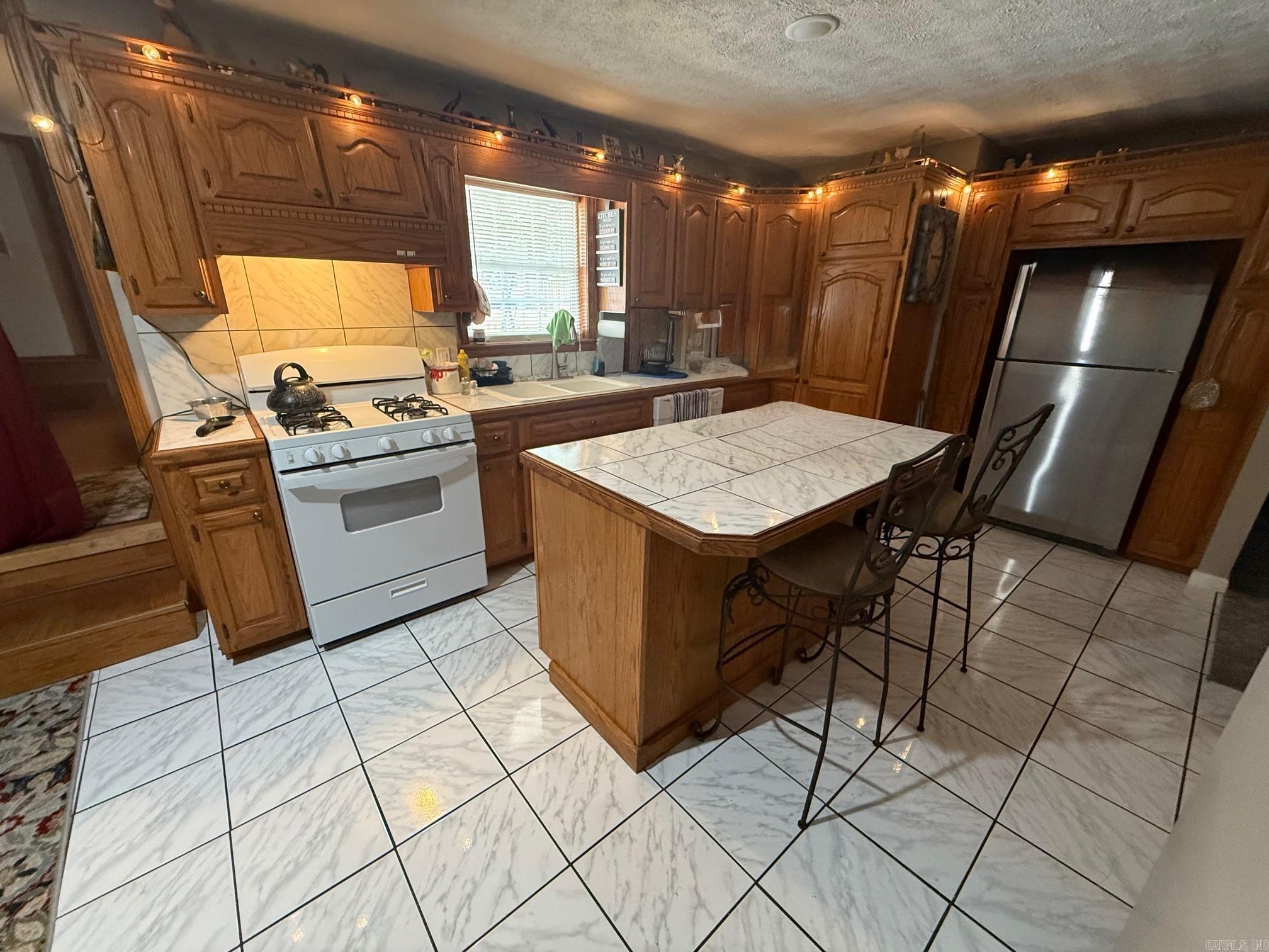 SHADY ACRES SUB - Residential