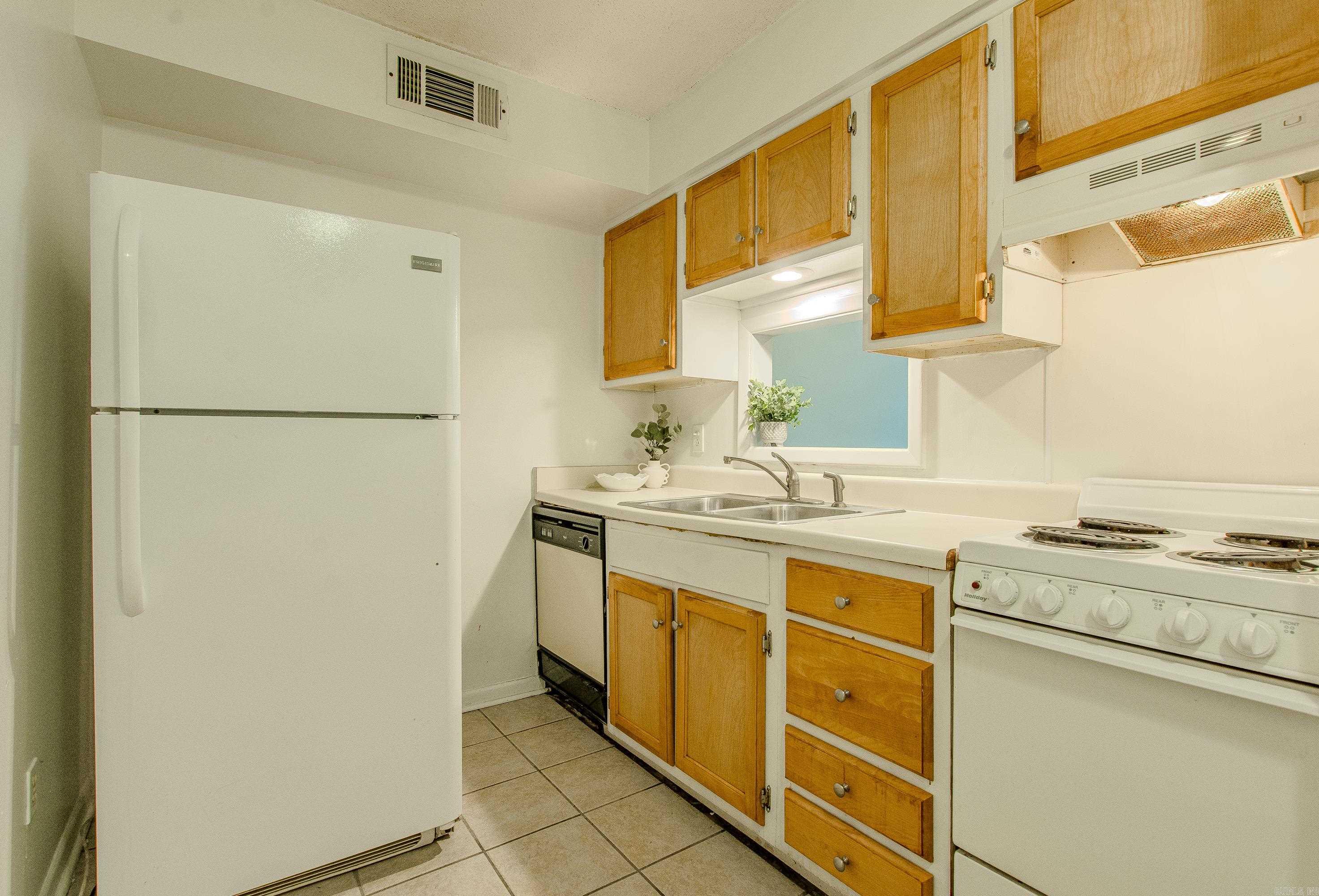 FILLMORE GARDENS HPR - Residential