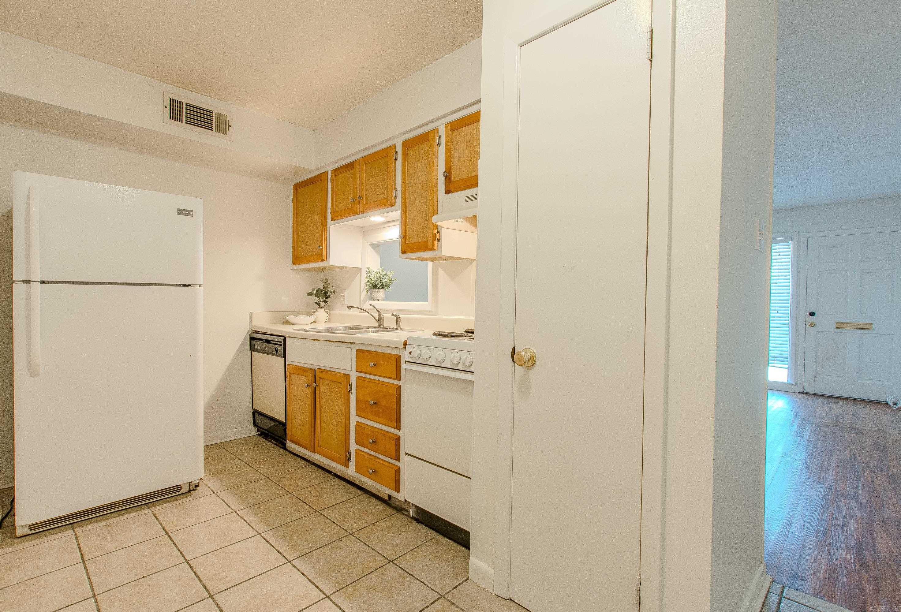 FILLMORE GARDENS HPR - Residential