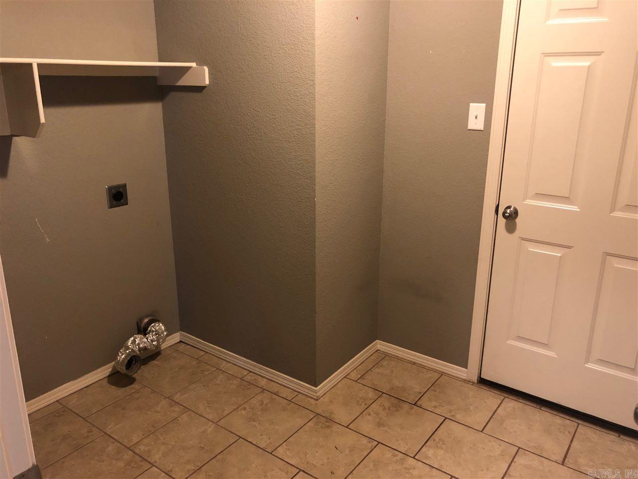 Oak Glenn - Residential Lease