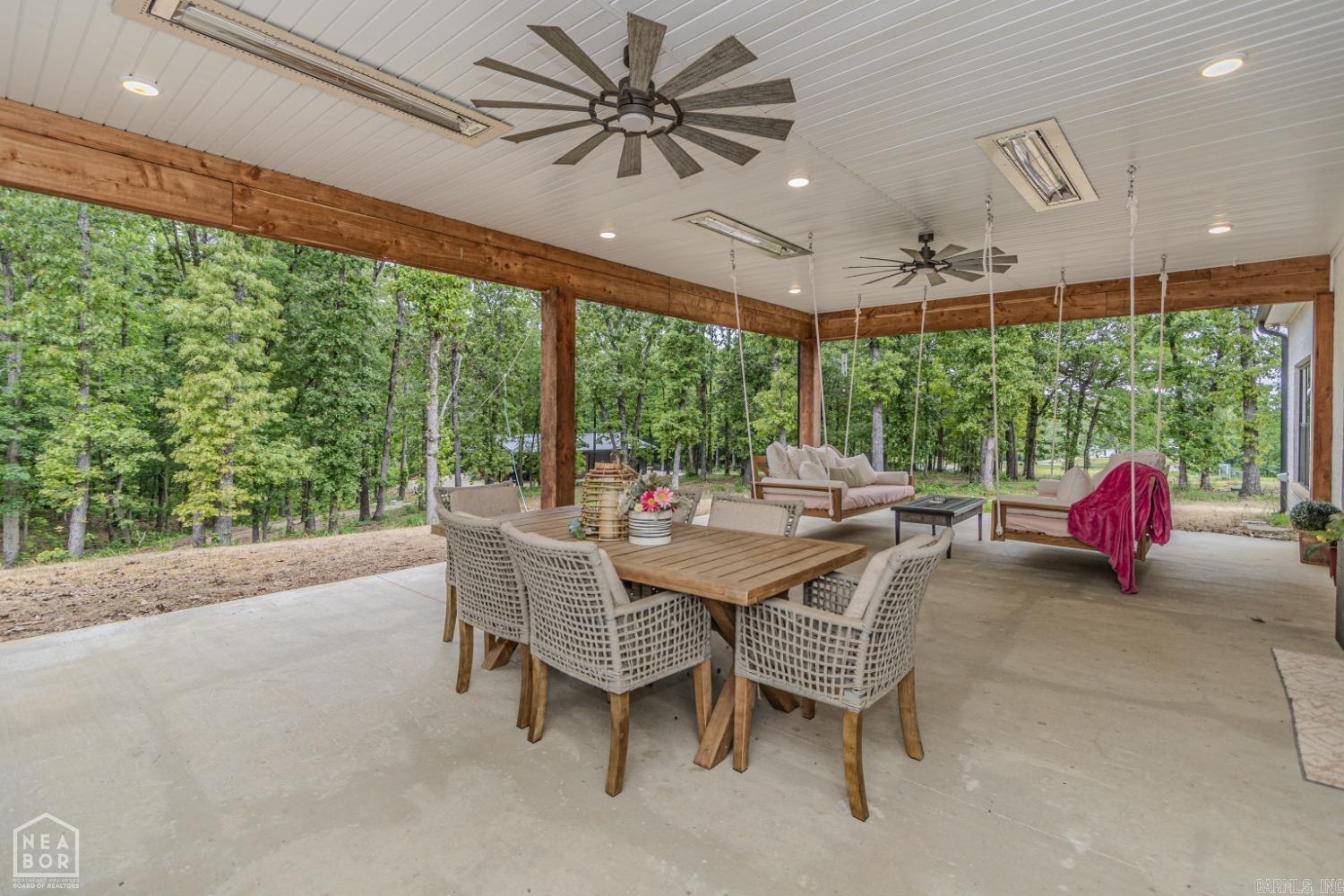 Lakes at Pine Knot - Residential