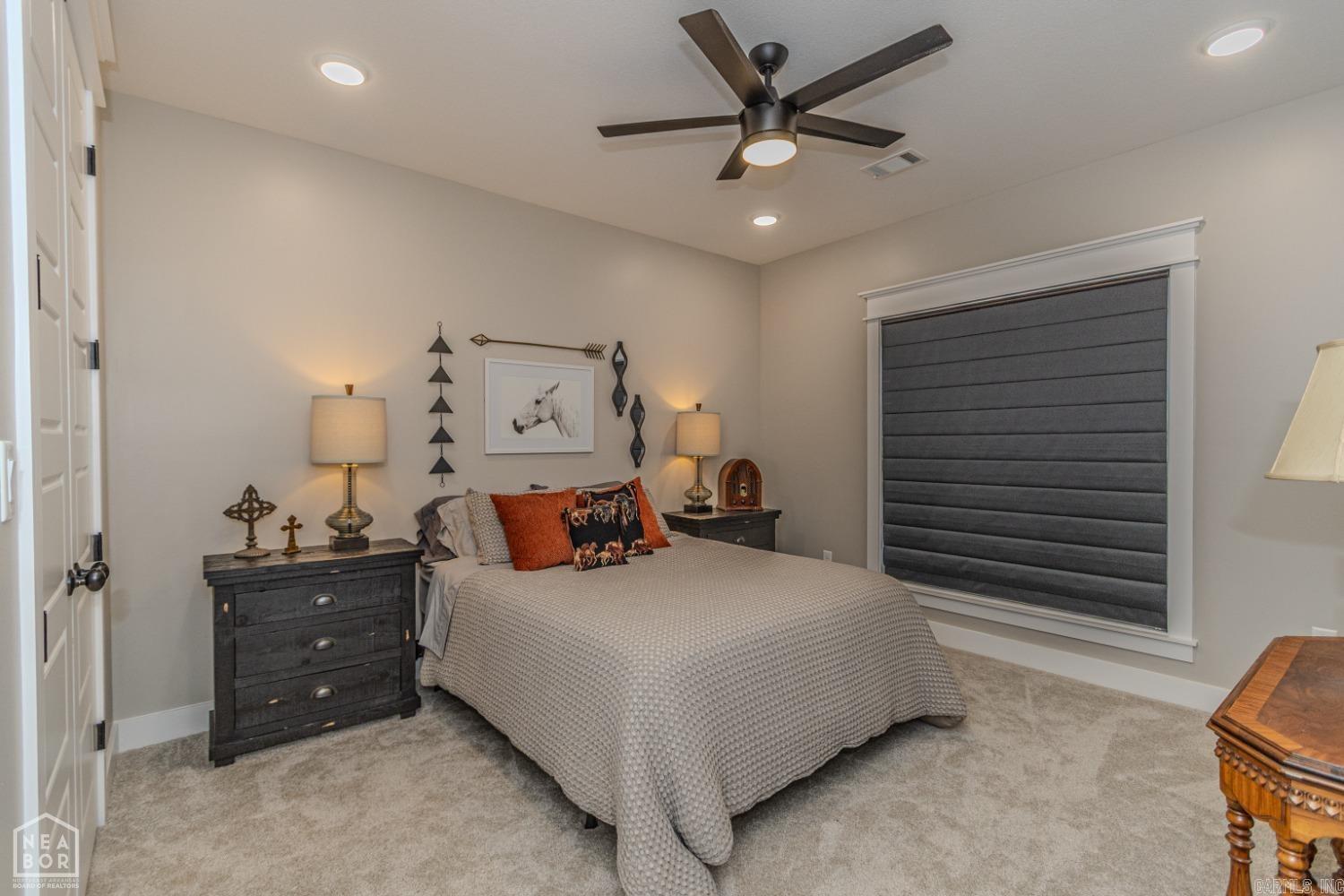 Lakes at Pine Knot - Residential