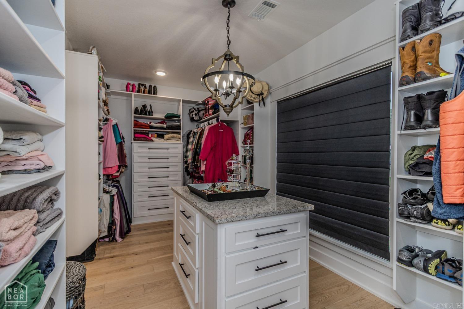 Lakes at Pine Knot - Residential