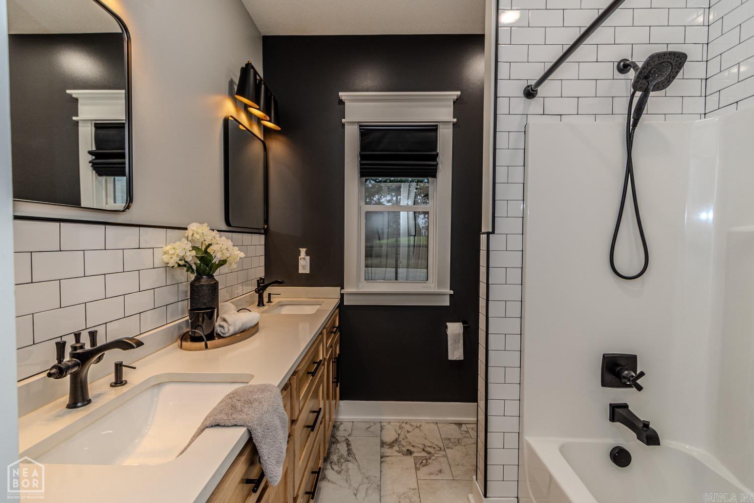 Lakes at Pine Knot - Residential