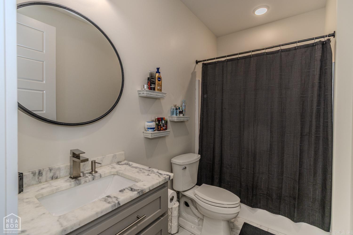 Lakes at Pine Knot - Residential