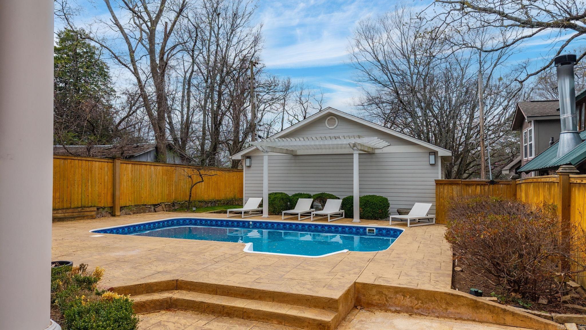 Hill Crest - Residential