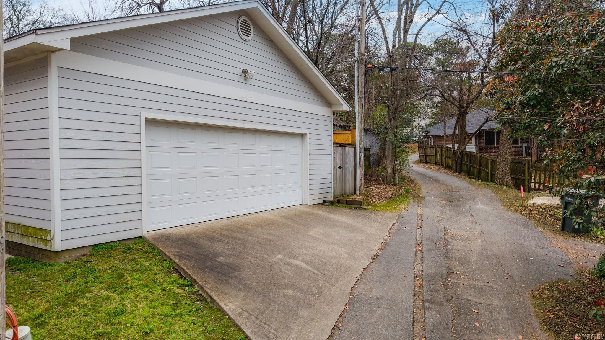 Hill Crest - Residential