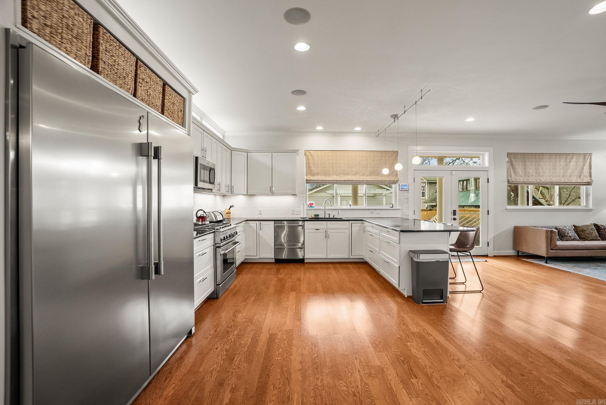 Hill Crest - Residential