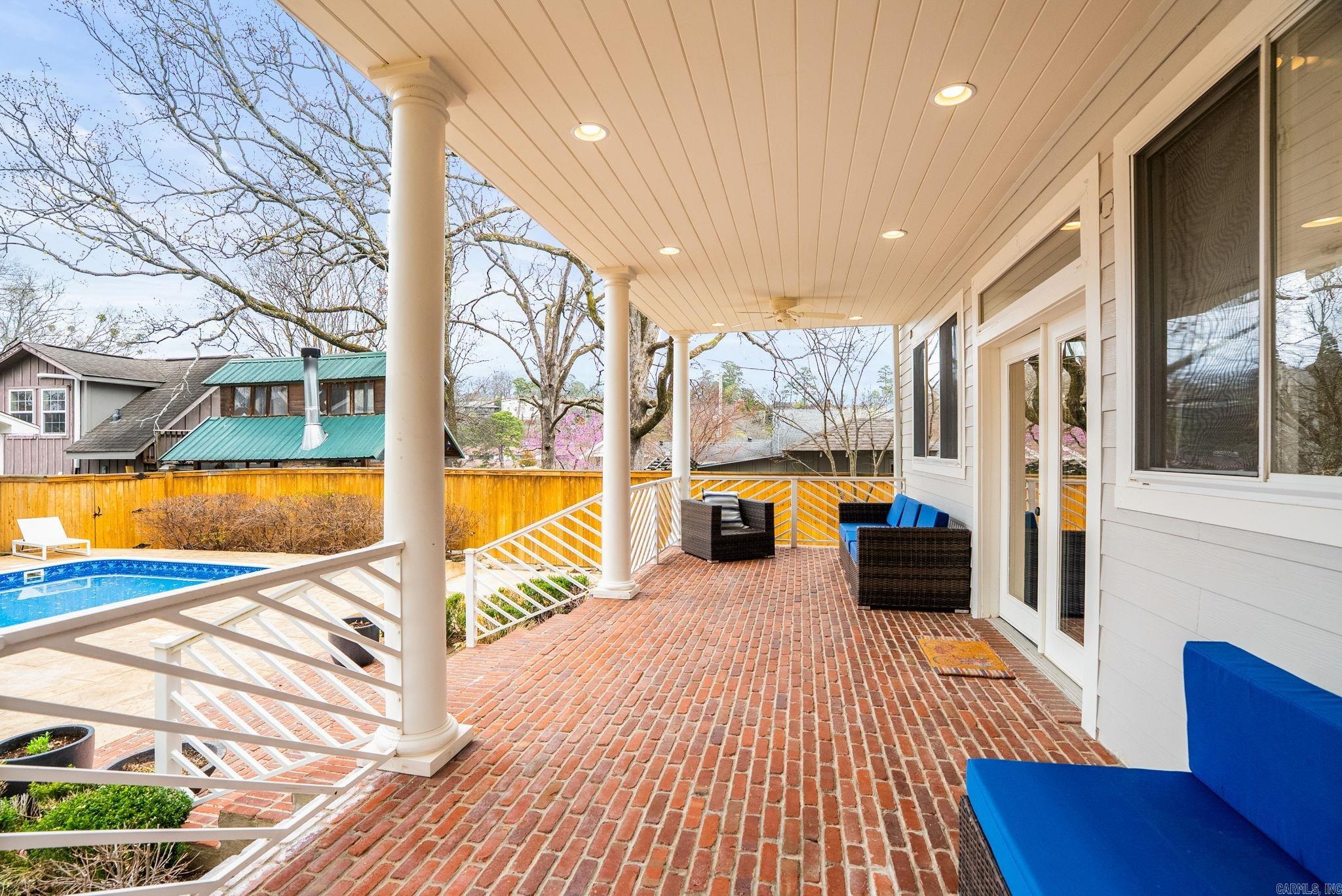 Hill Crest - Residential