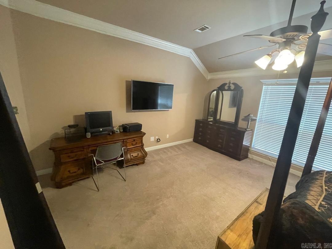 KENWOOD ESTATES - Residential