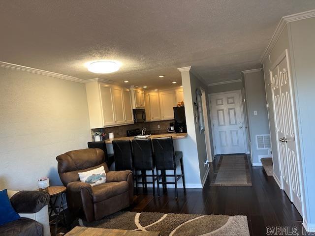 CHELSEA GLADE CONDO - Residential