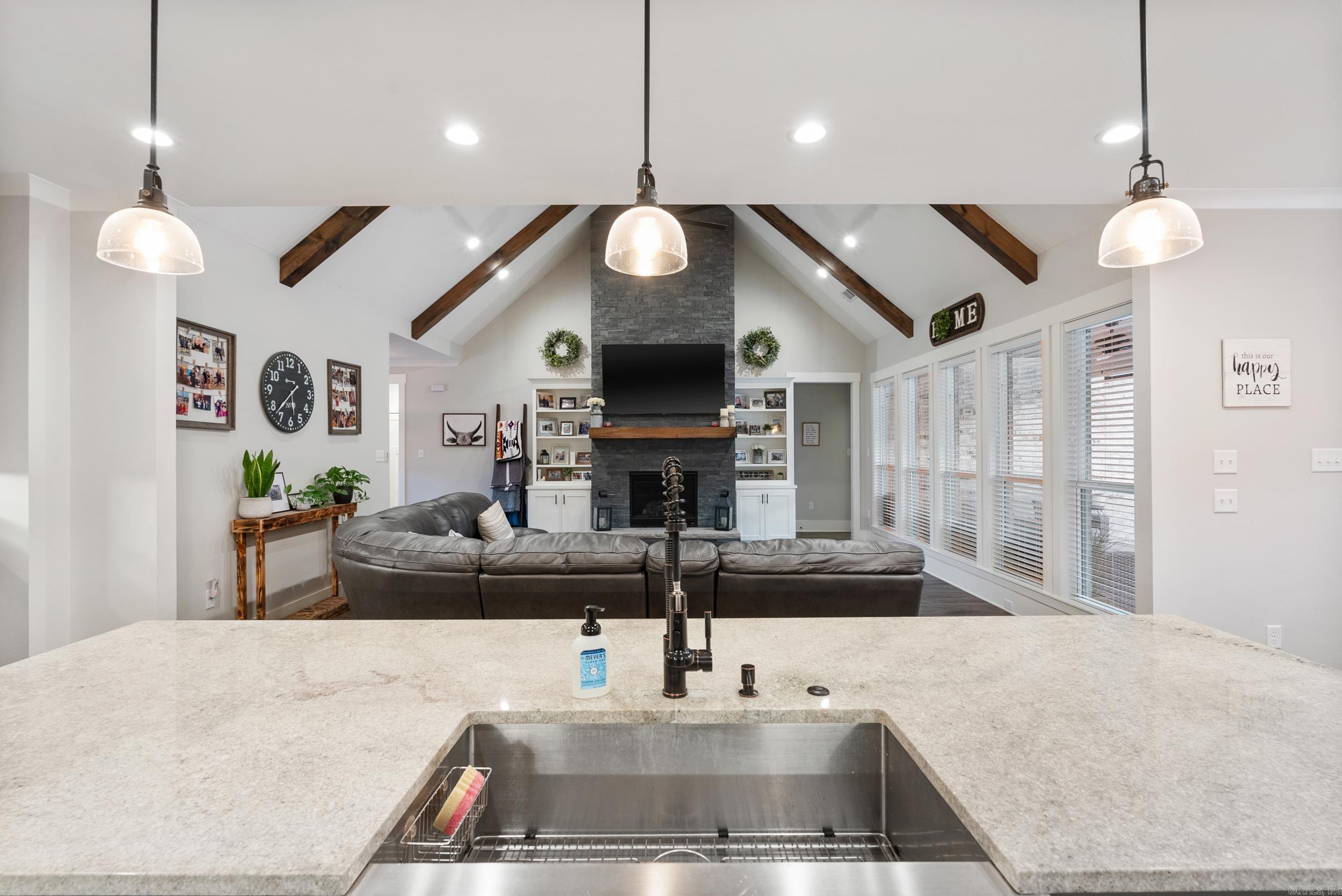 Coyote Ridge - Residential