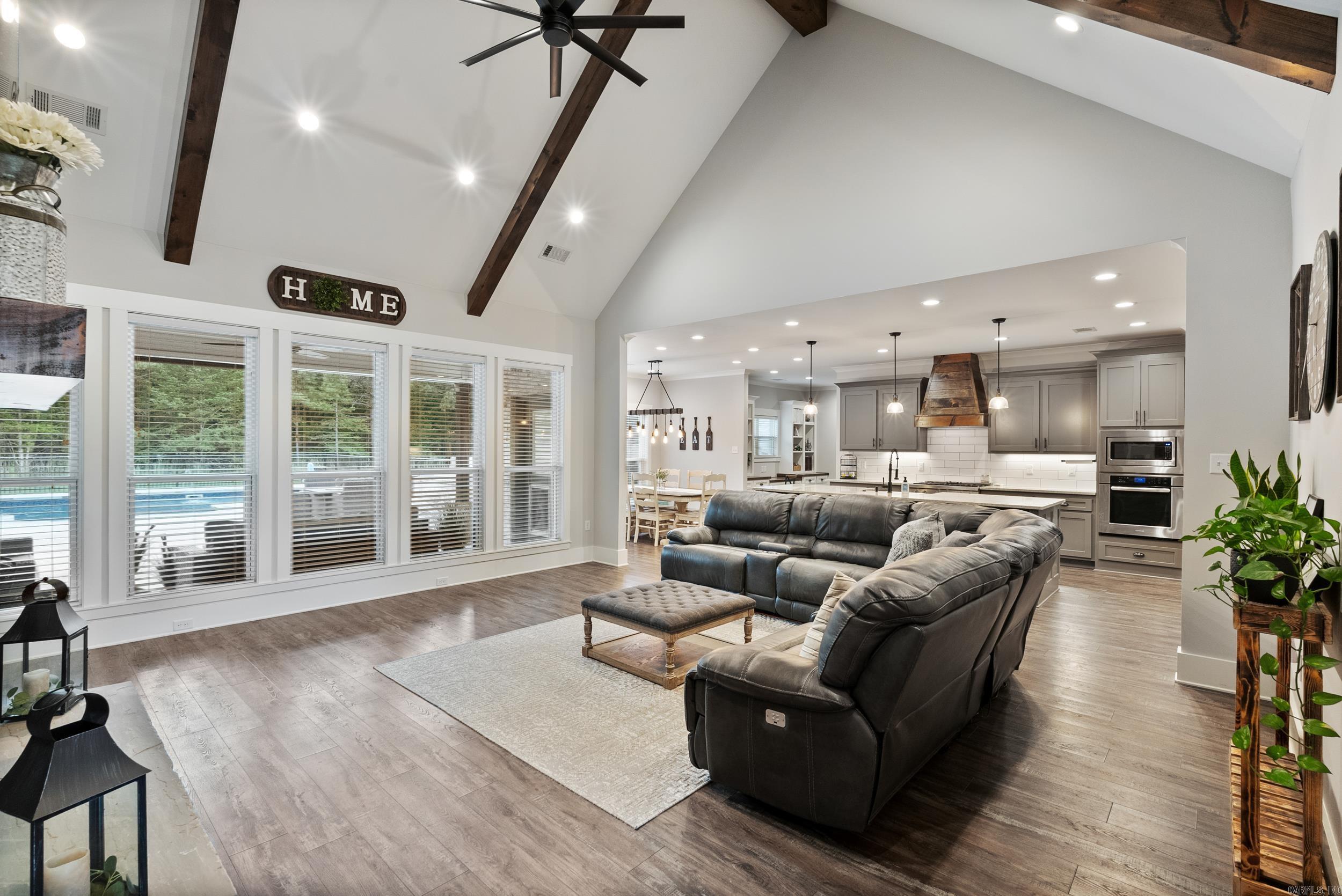 Coyote Ridge - Residential