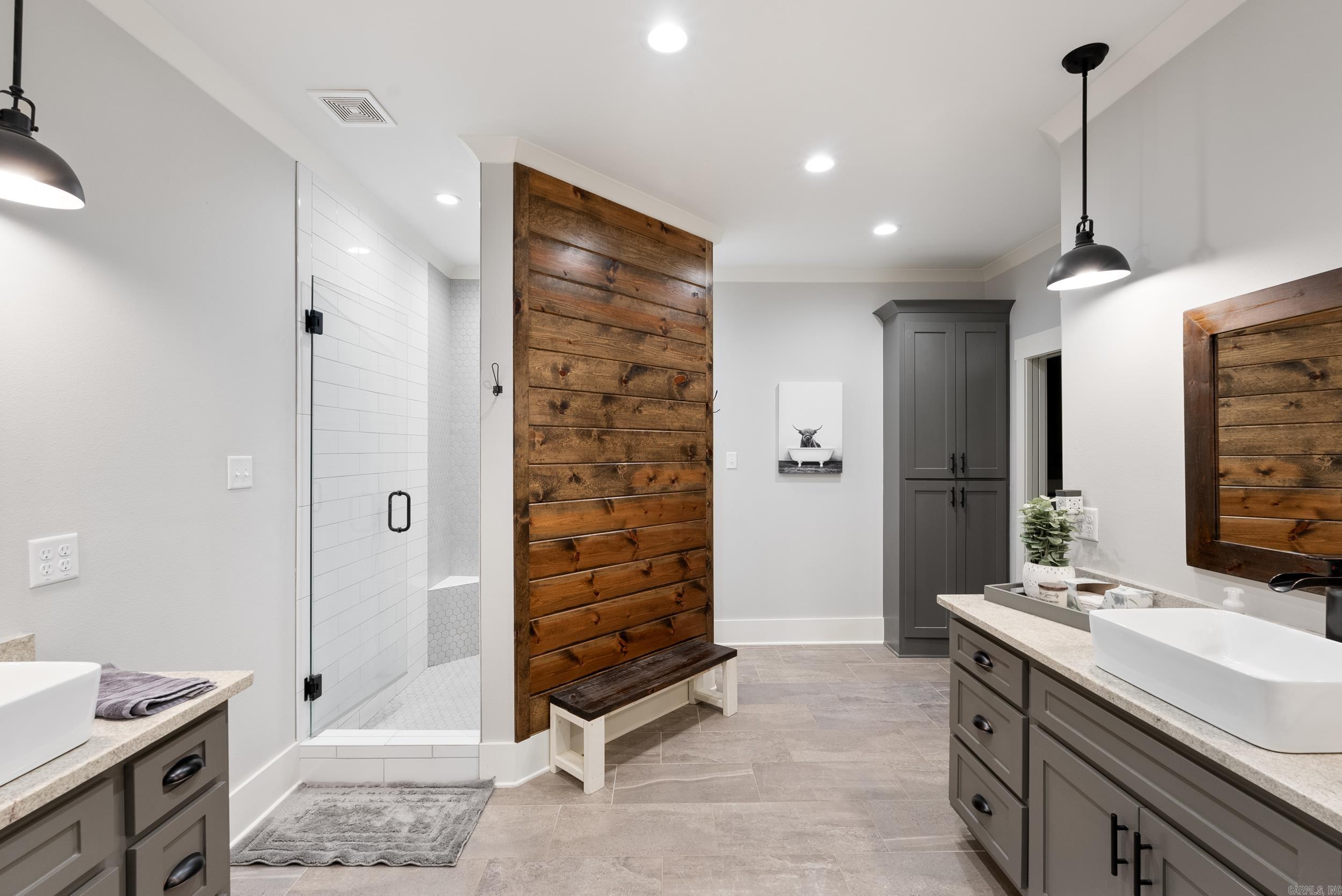 Coyote Ridge - Residential