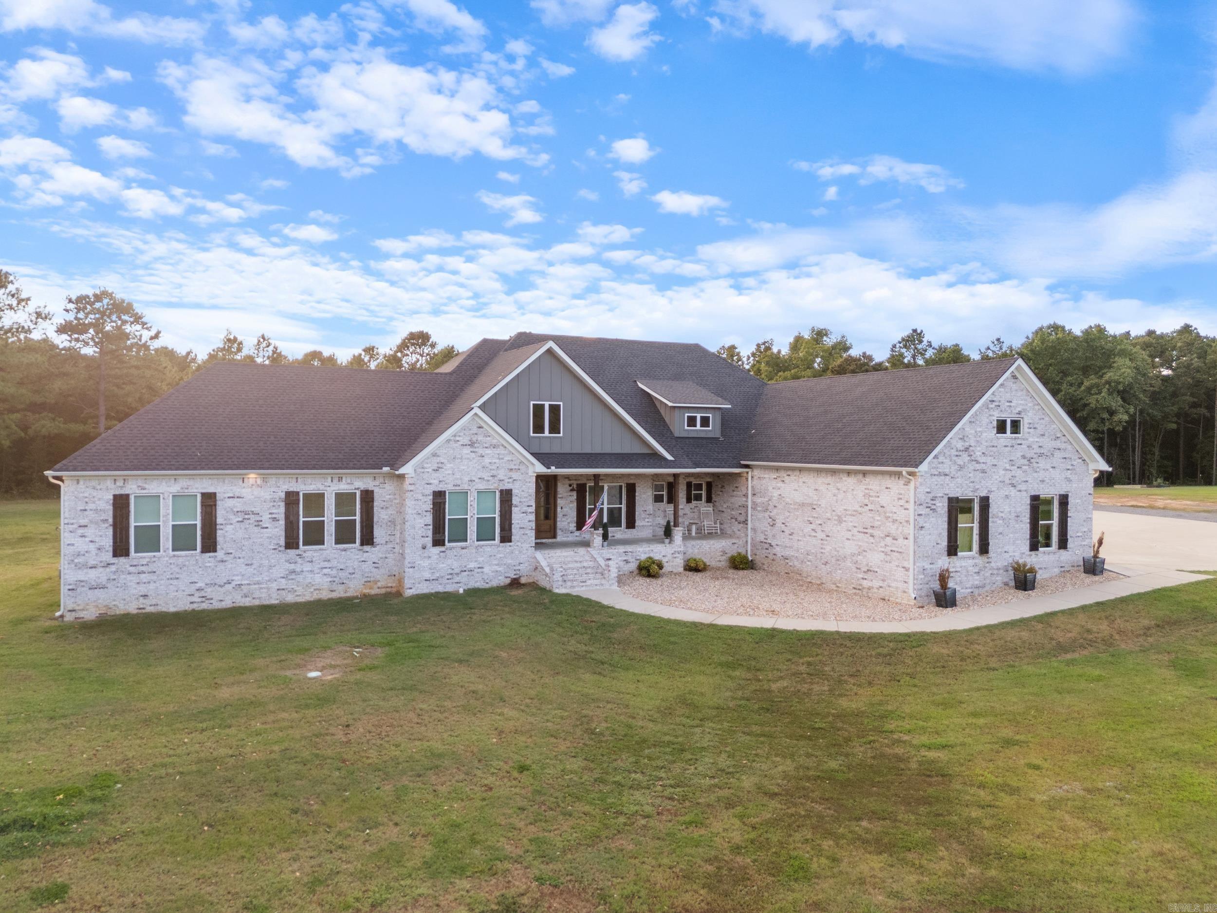 Coyote Ridge - Residential