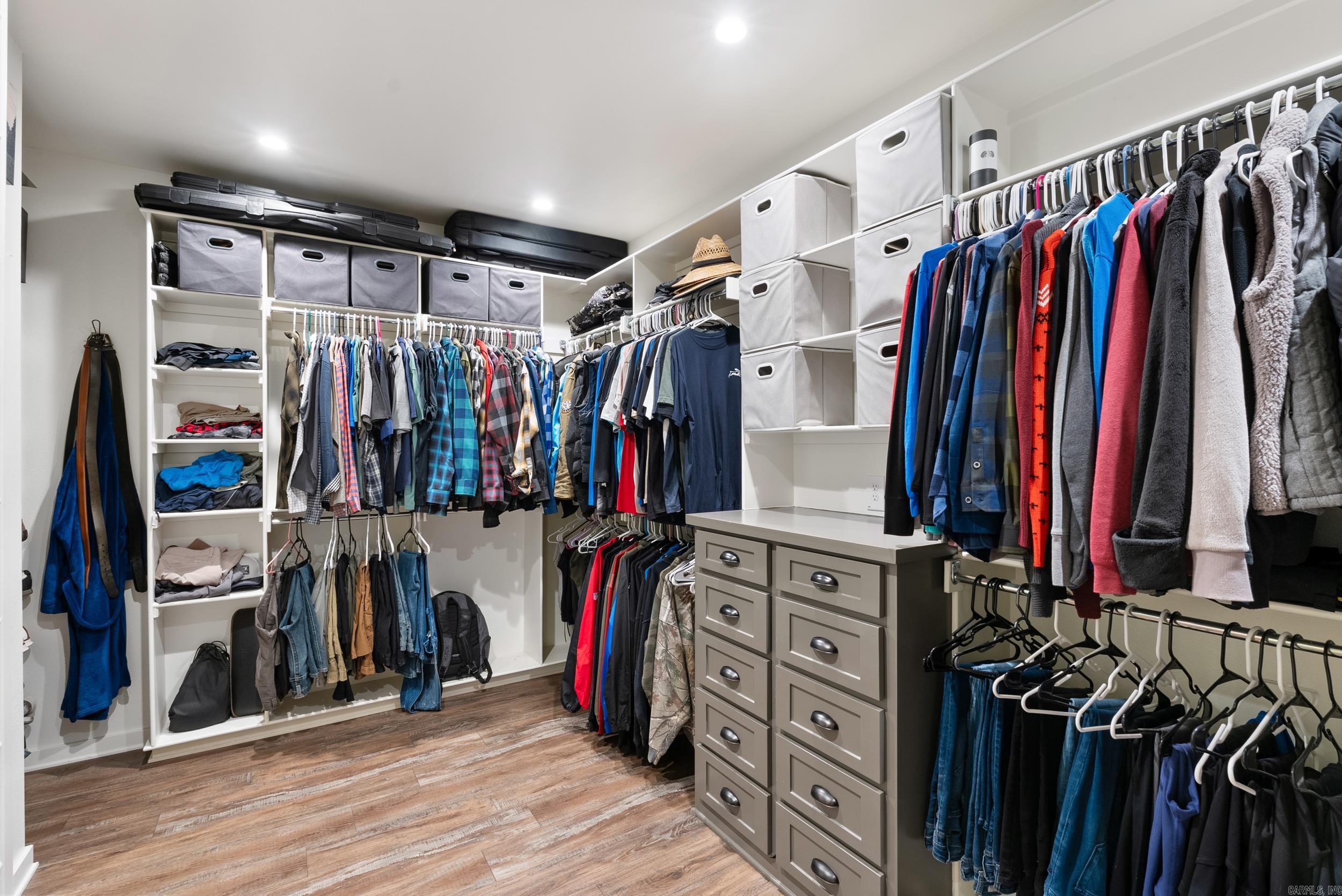 Coyote Ridge - Residential