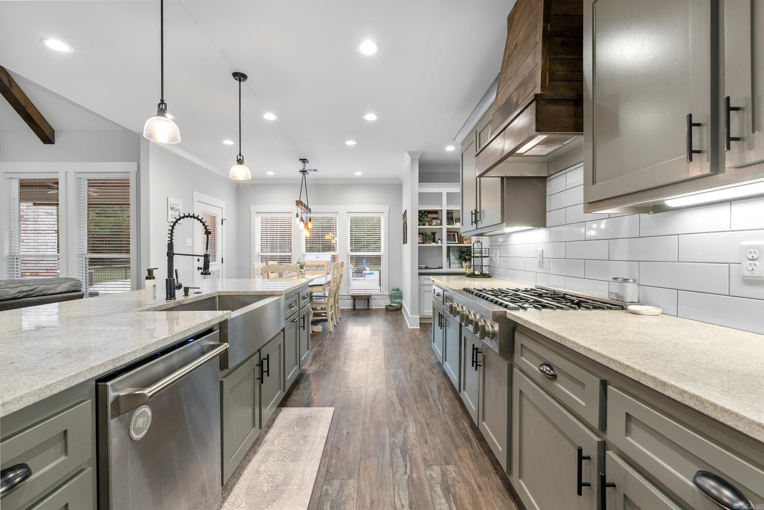 Coyote Ridge - Residential