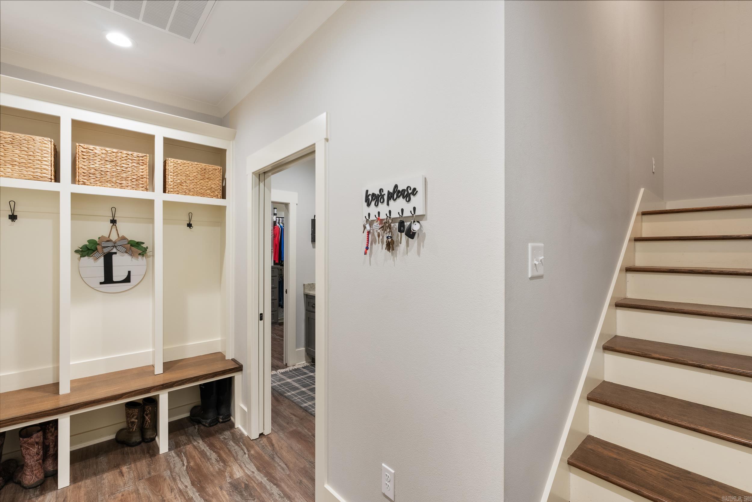 Coyote Ridge - Residential