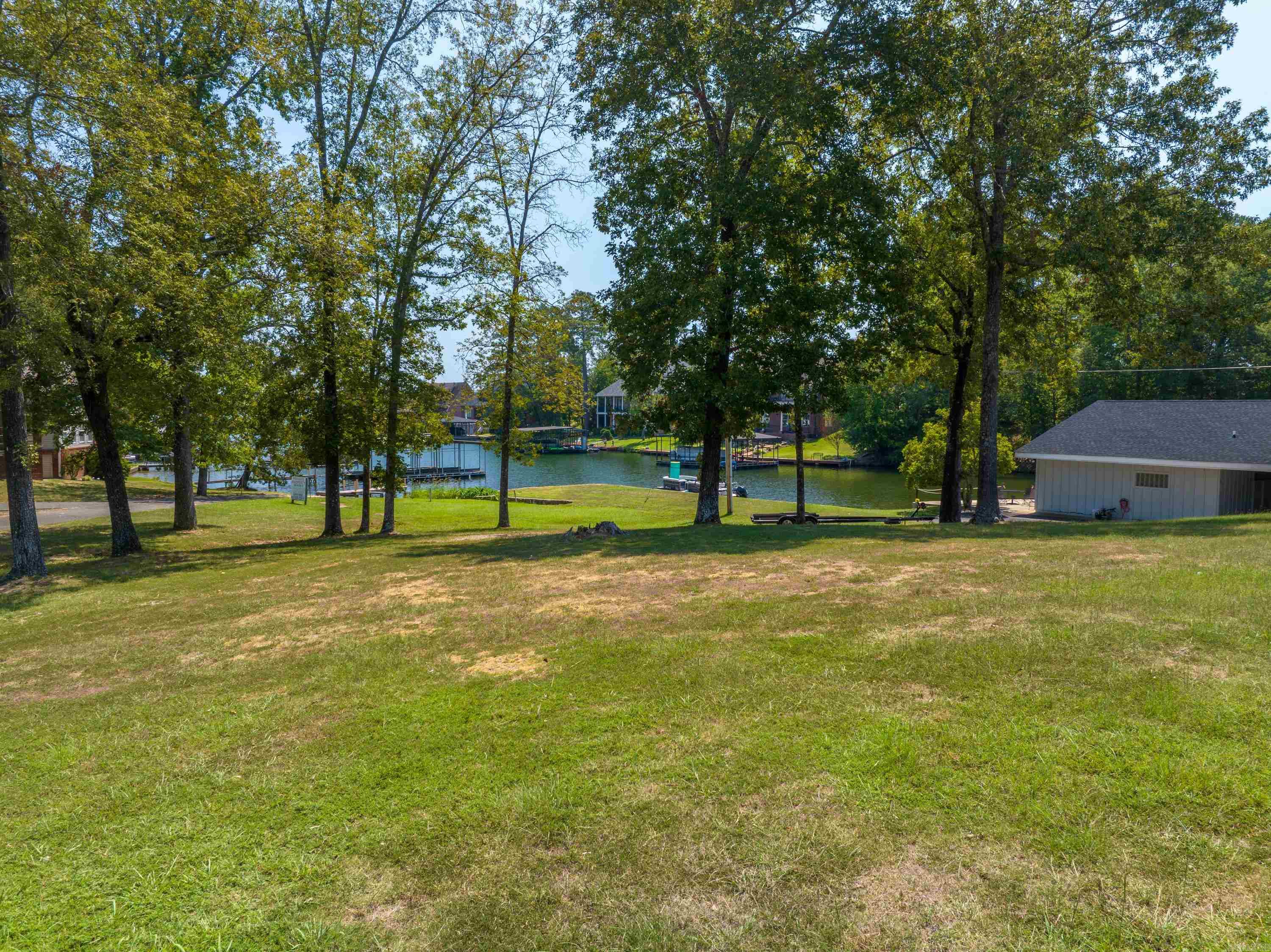 Tanglewood - Land