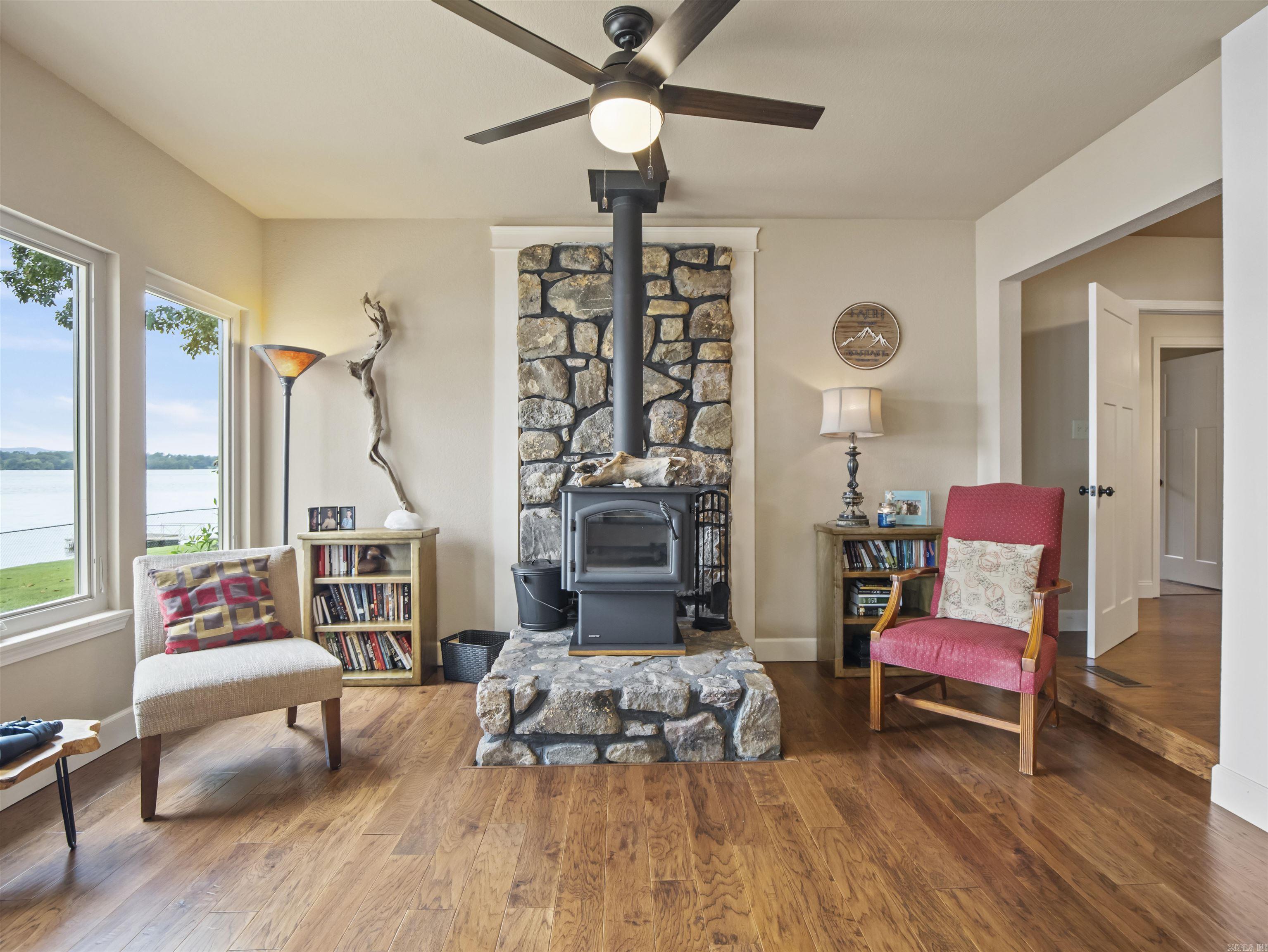 Caroline Acres - Residential