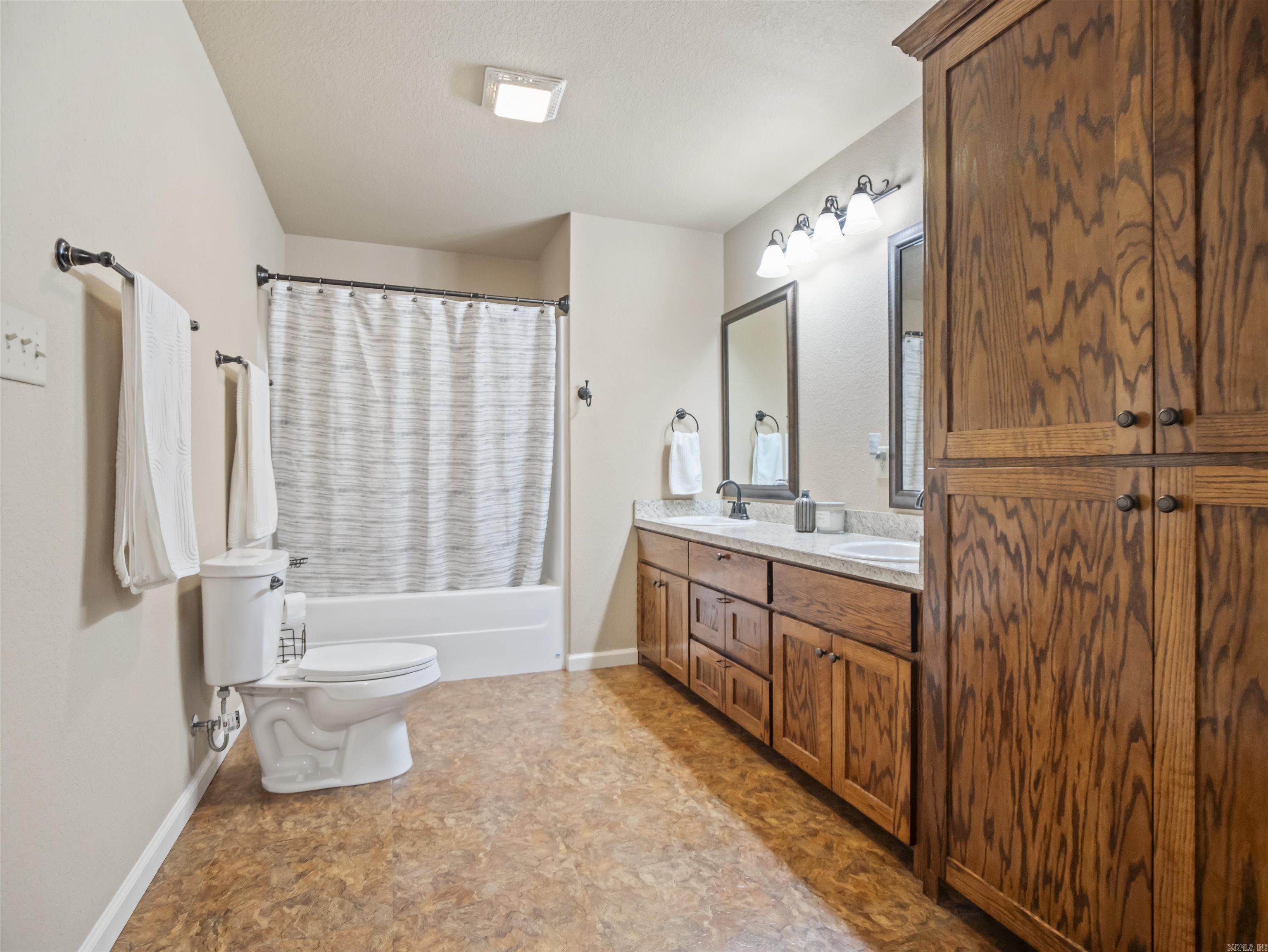 Caroline Acres - Residential